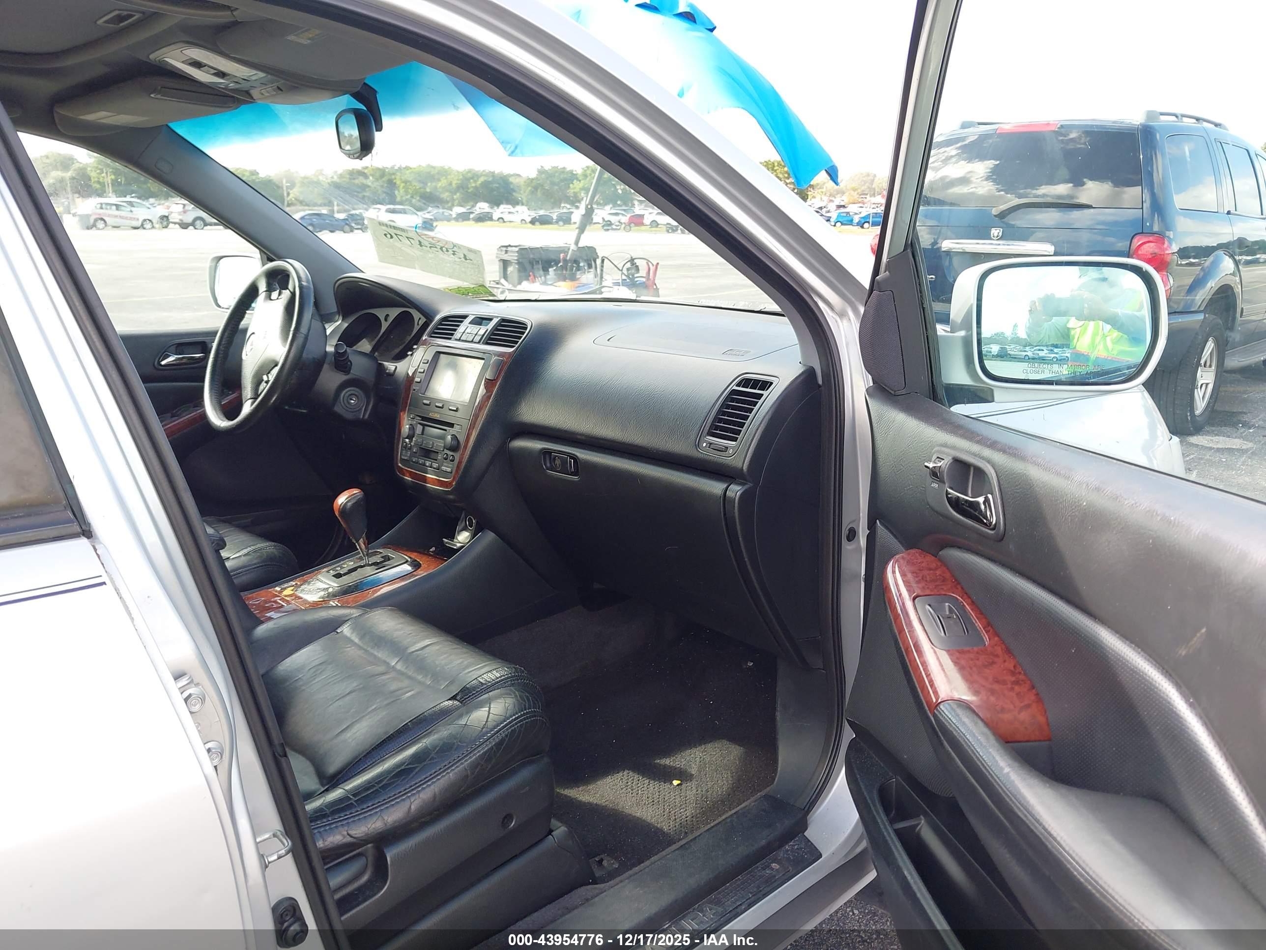 ACURA MDX image 5