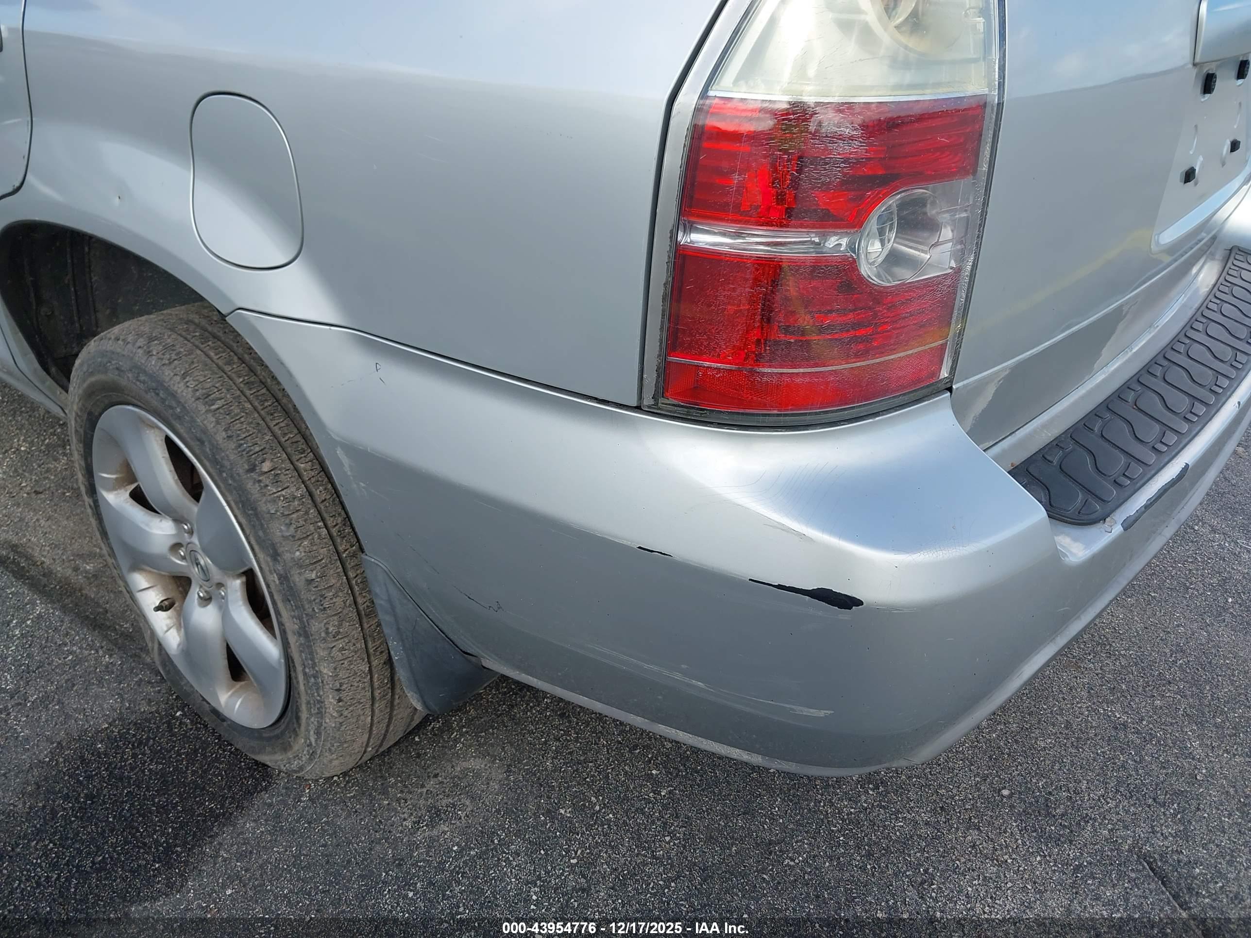 ACURA MDX image 6