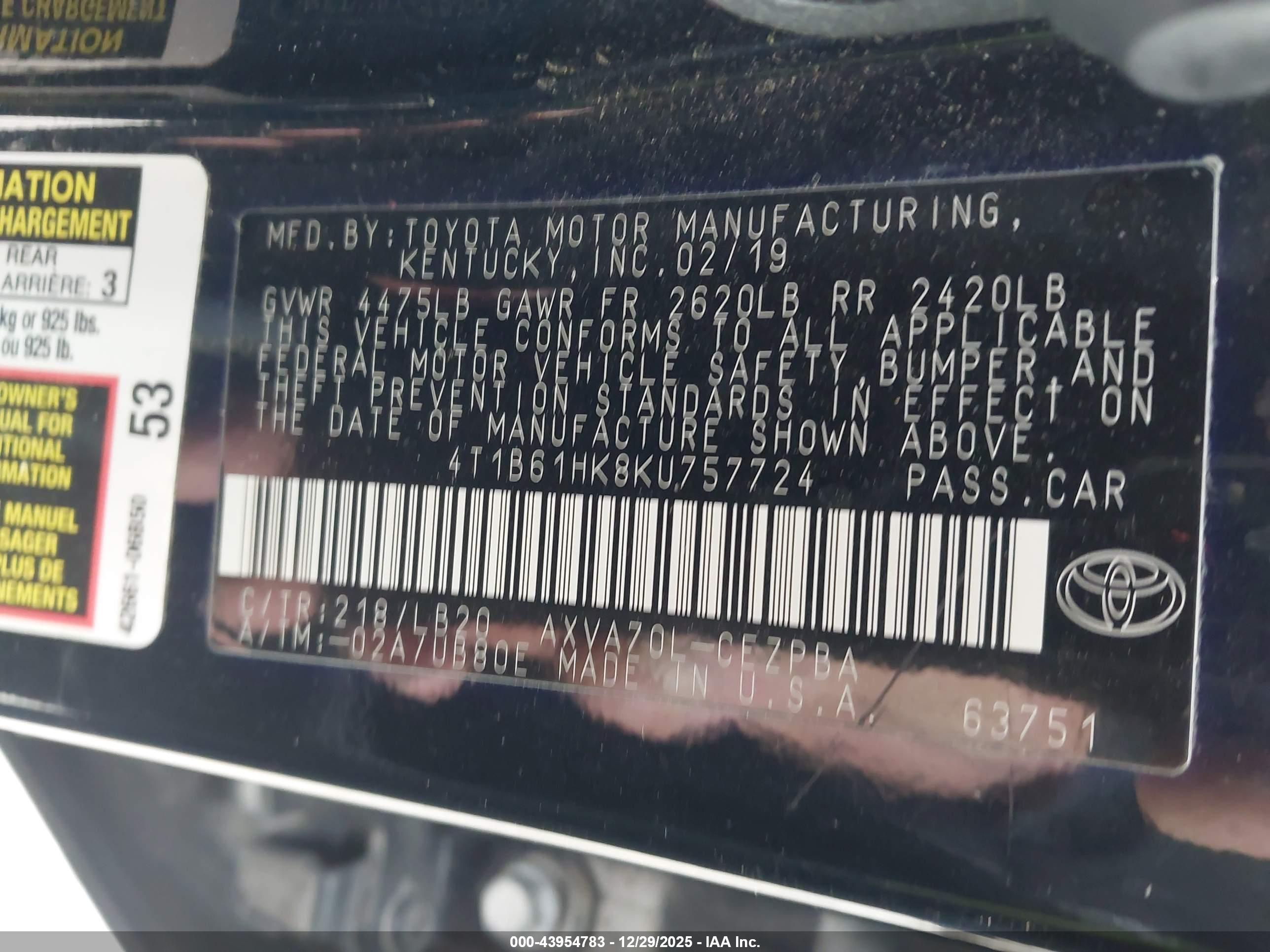 TOYOTA CAMRY image 9