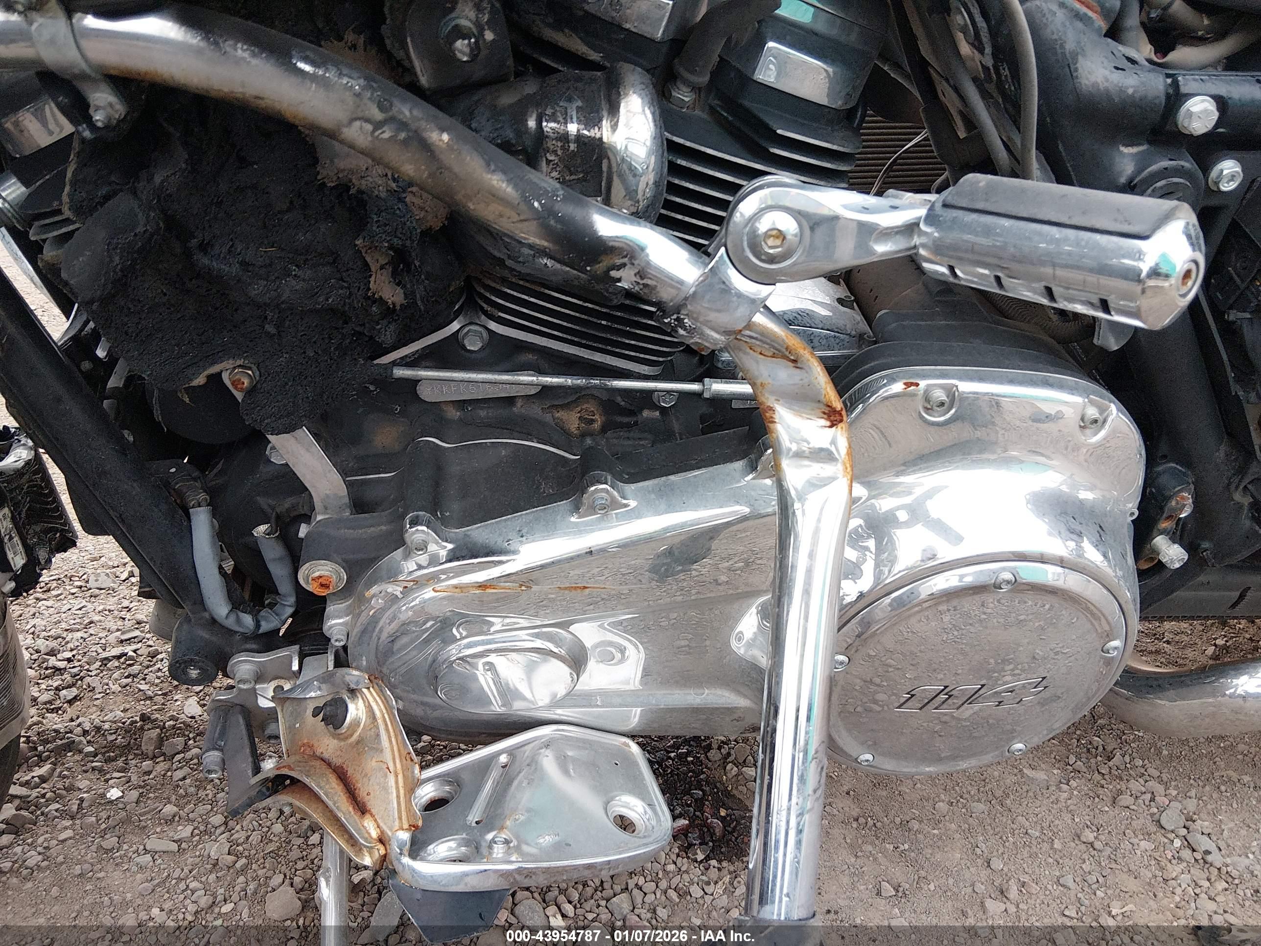 HARLEY-DAVIDSON FLHTKL image 9