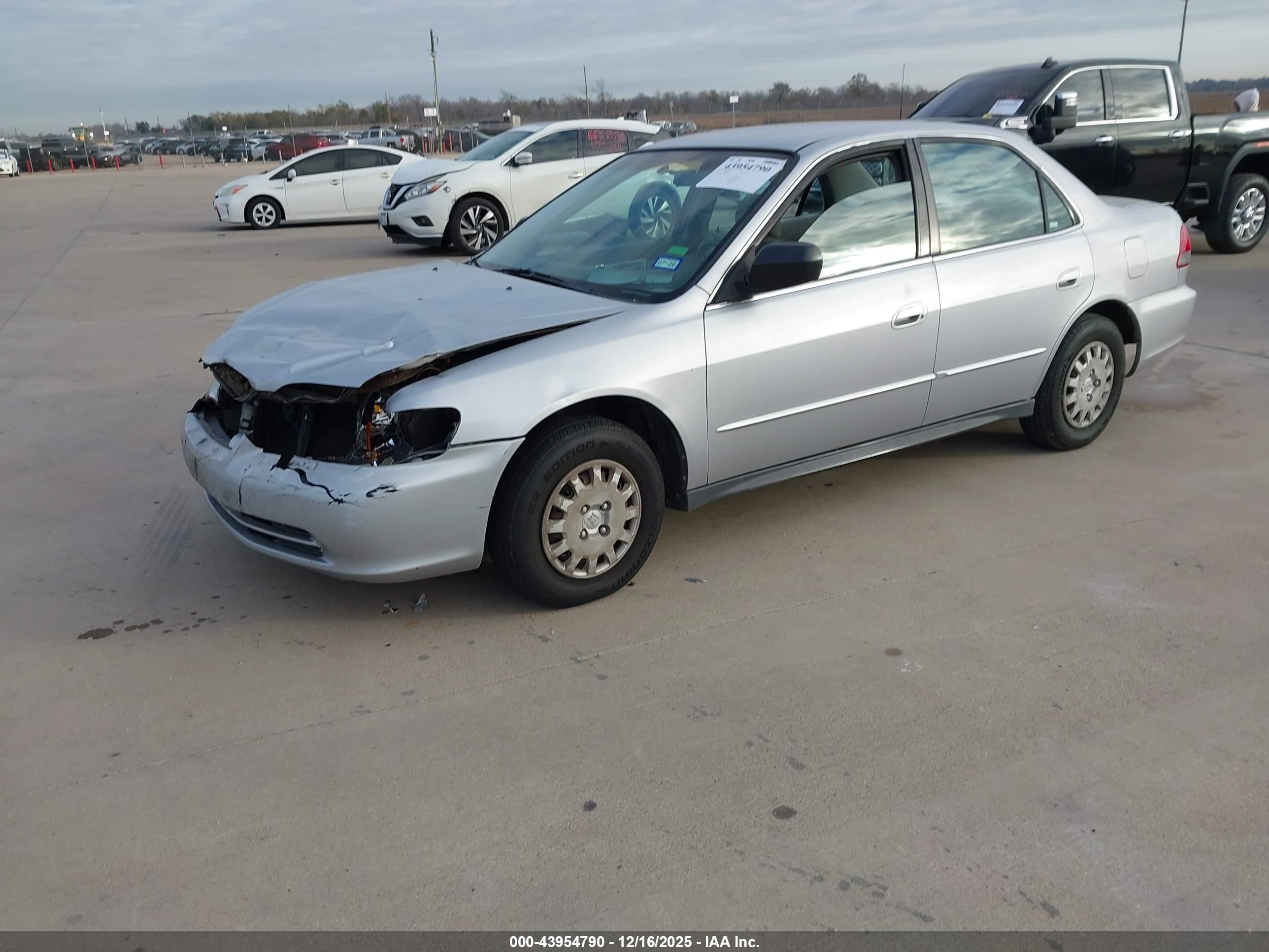 HONDA ACCORD image 2