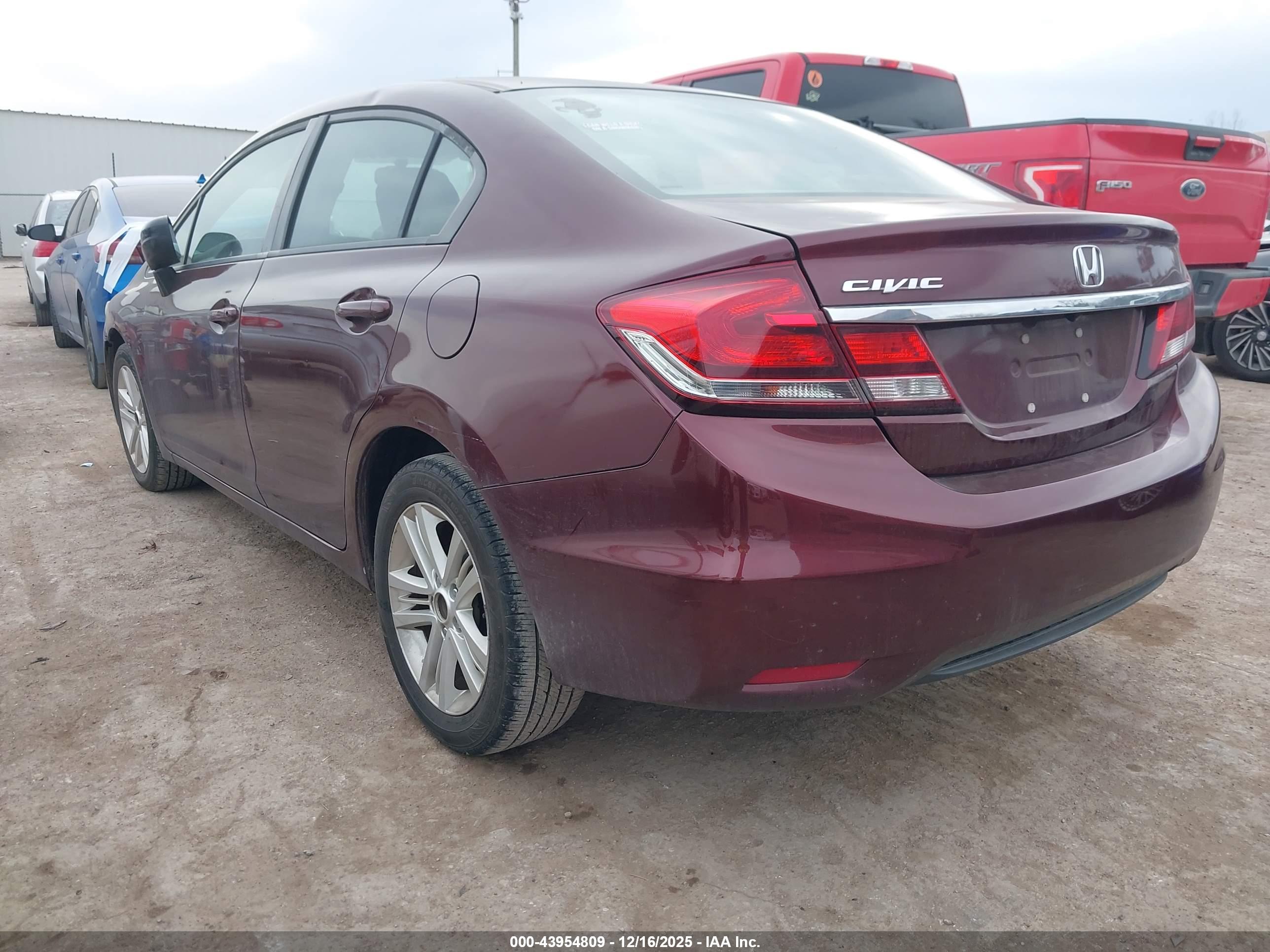 HONDA CIVIC image 3