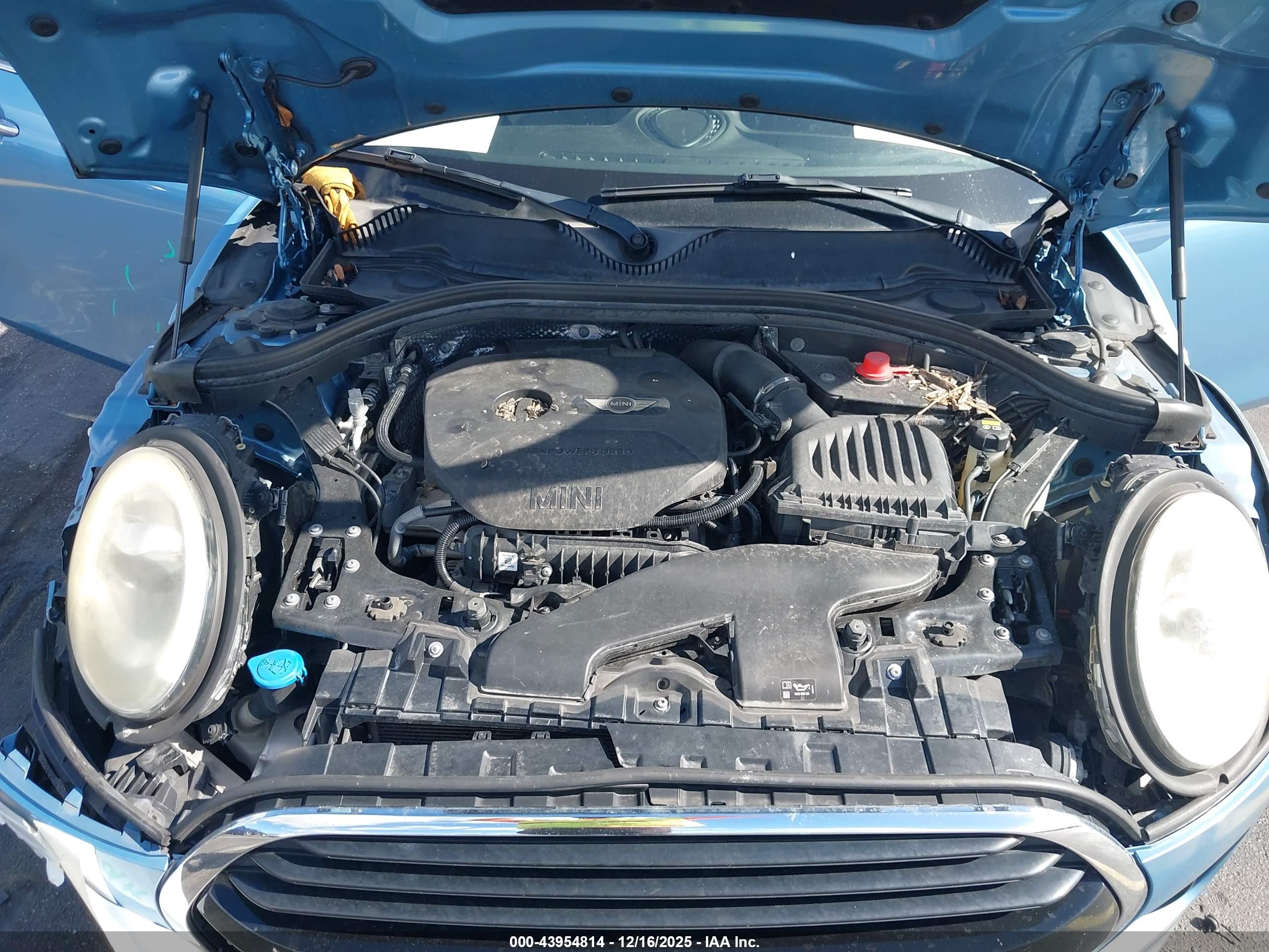 MINI CLUBMAN image 10