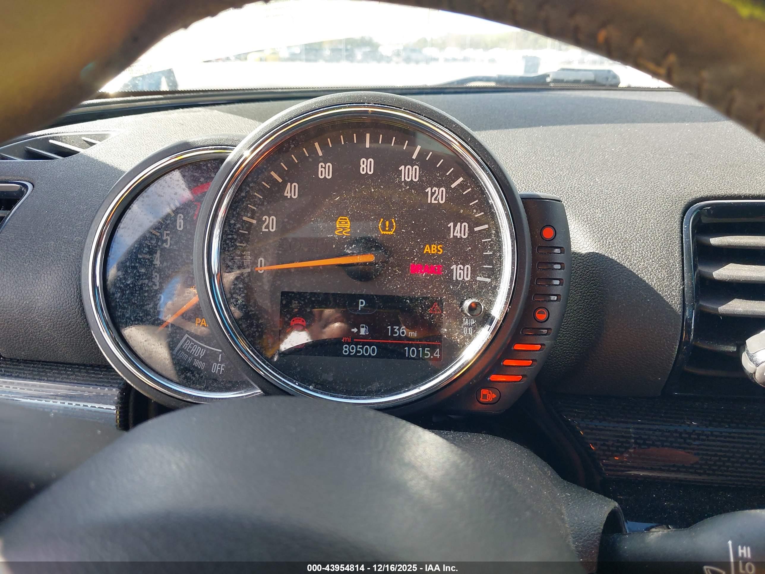 MINI CLUBMAN image 7