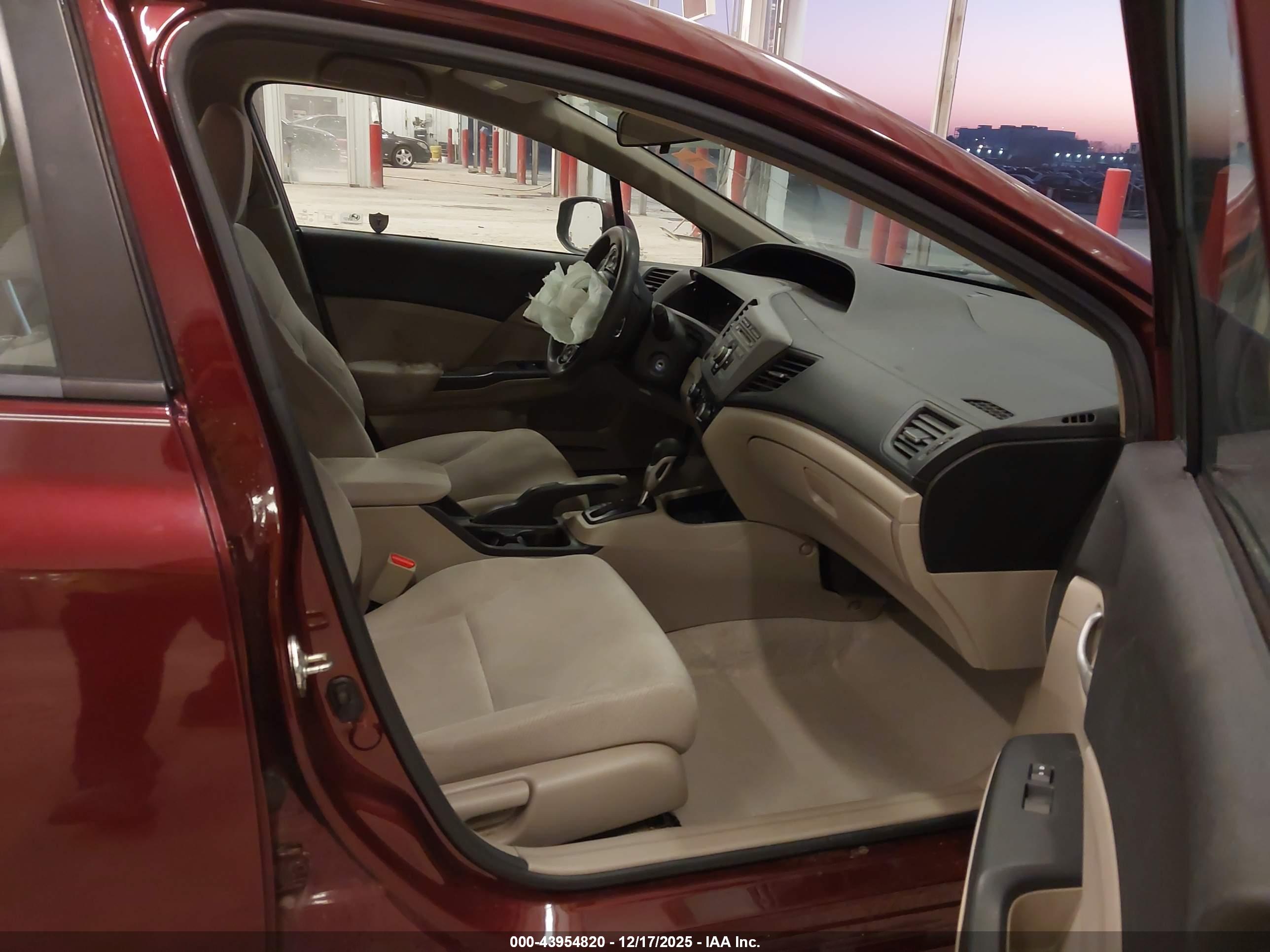 HONDA CIVIC image 5