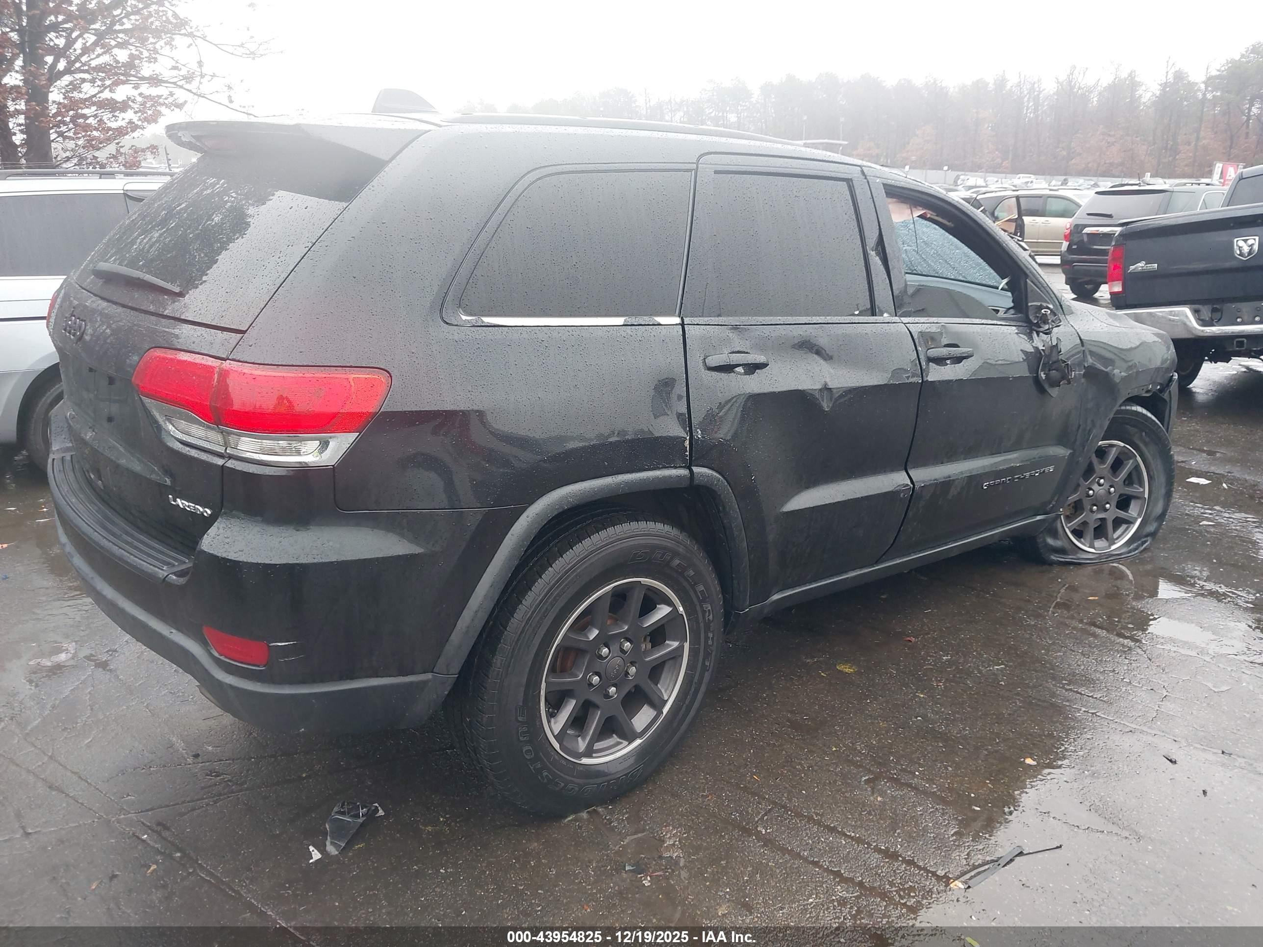 JEEP GRAND image 4