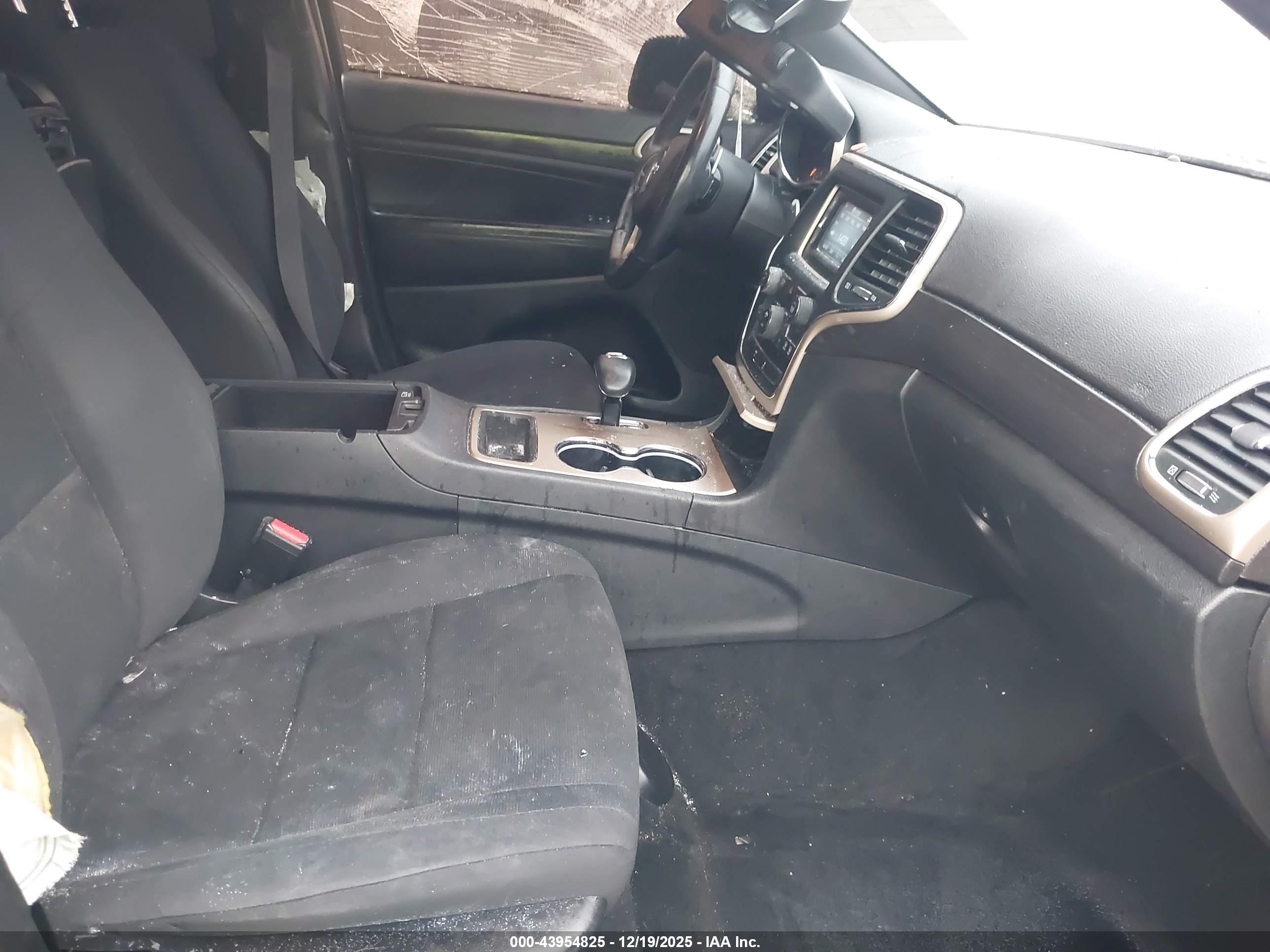 JEEP GRAND image 5