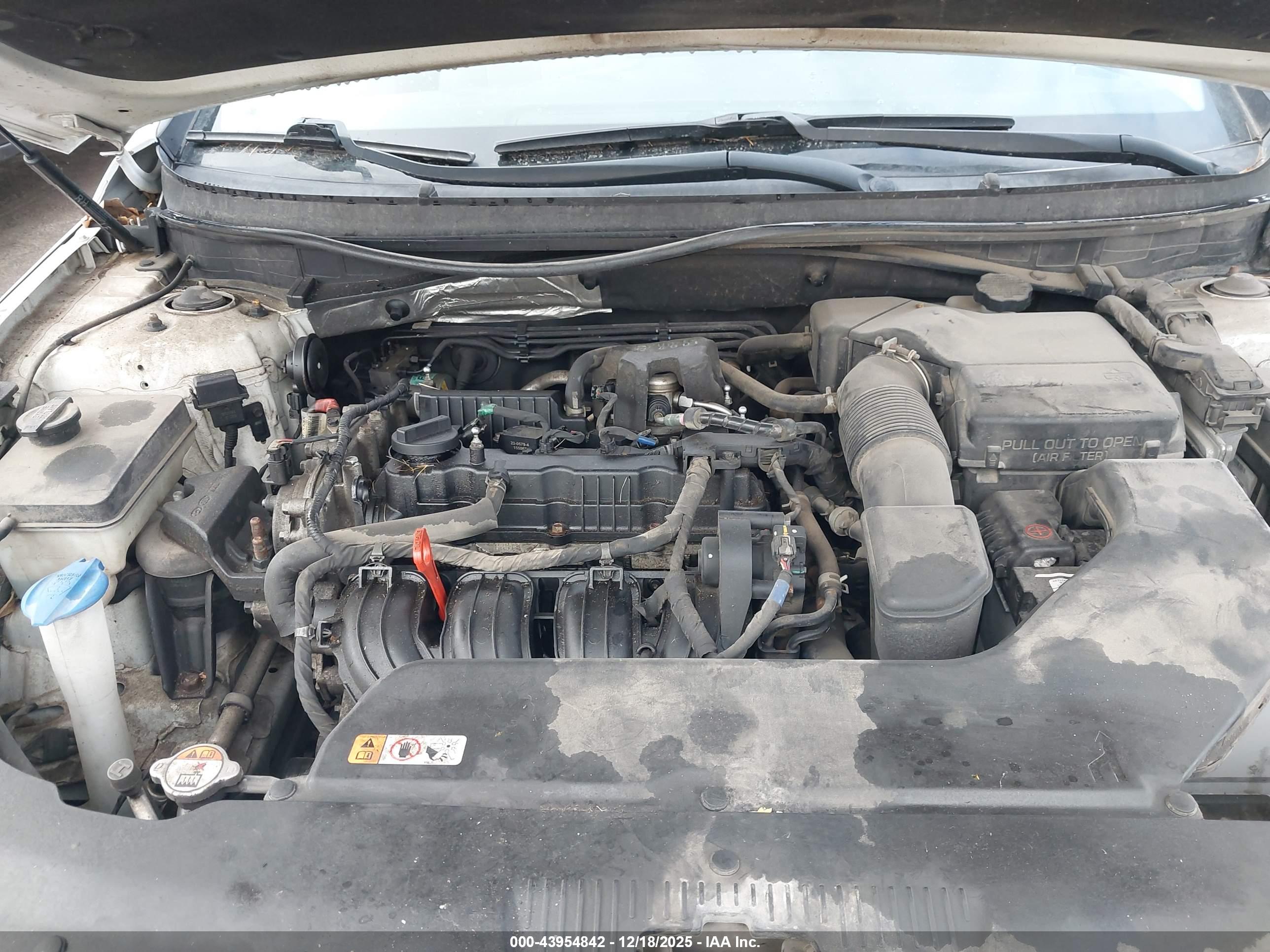 HYUNDAI SONATA image 10