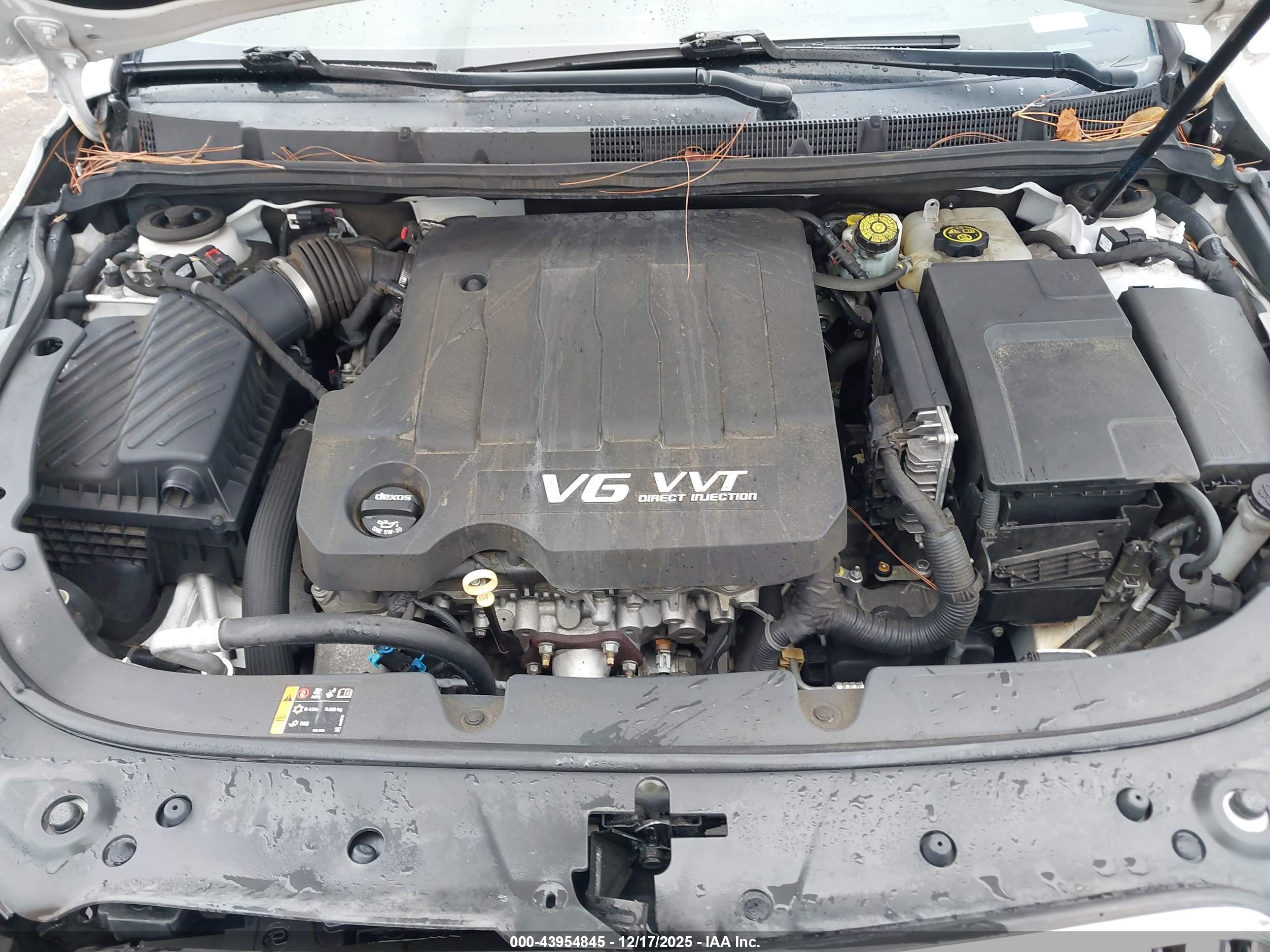 BUICK LACROSSE image 10