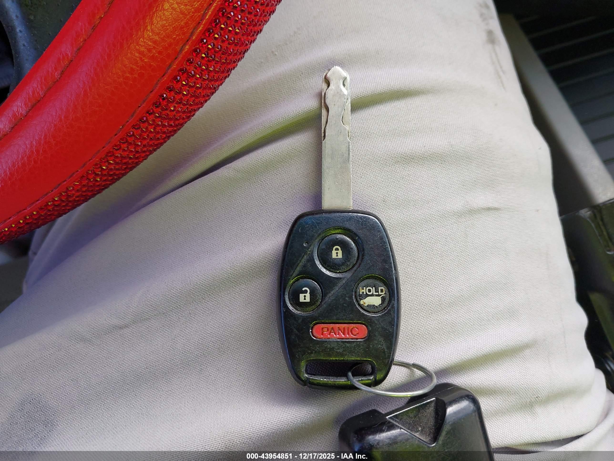 HONDA PILOT image 11