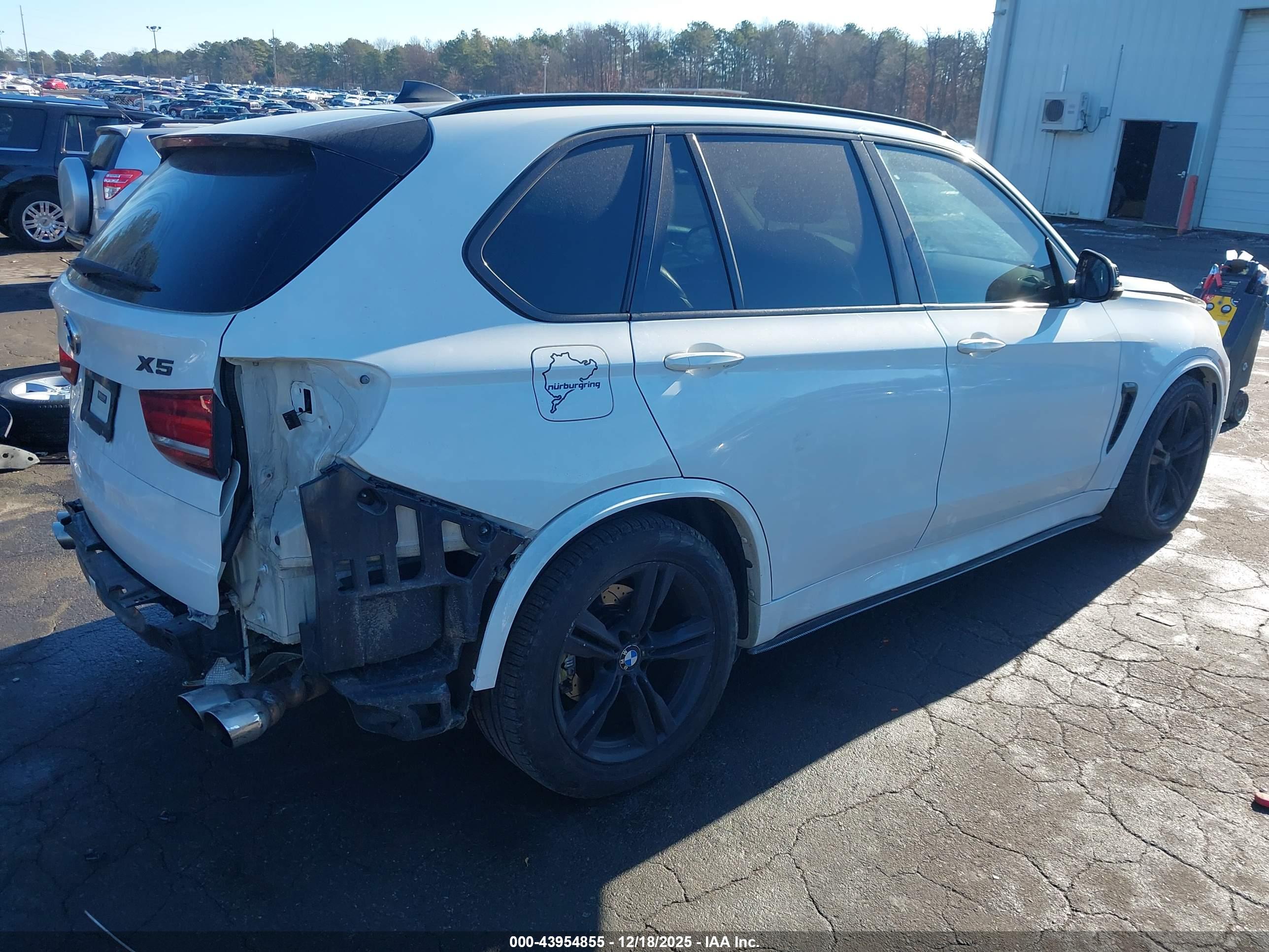 BMW X5 image 4