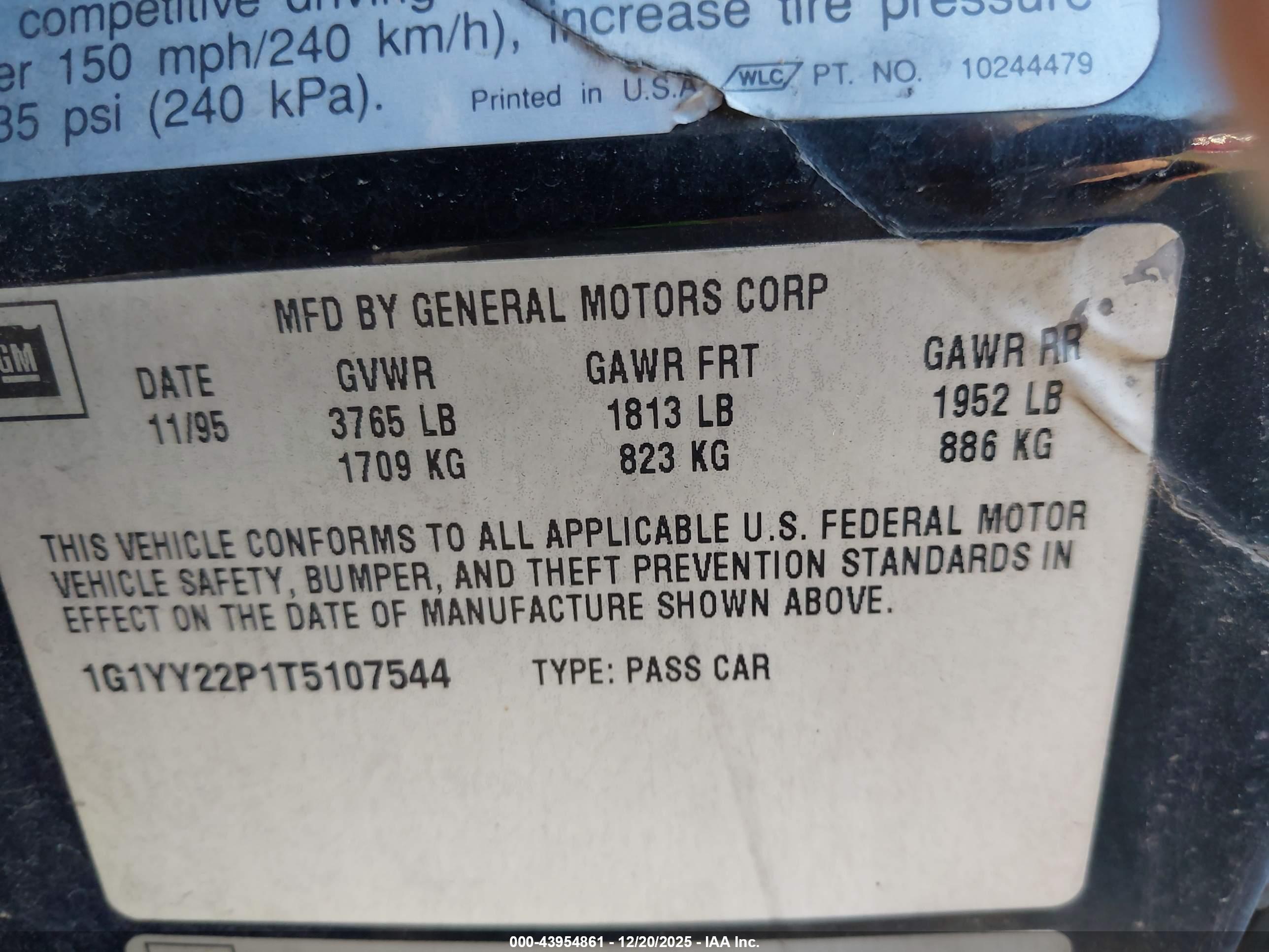 CHEVROLET CORVETTE image 9
