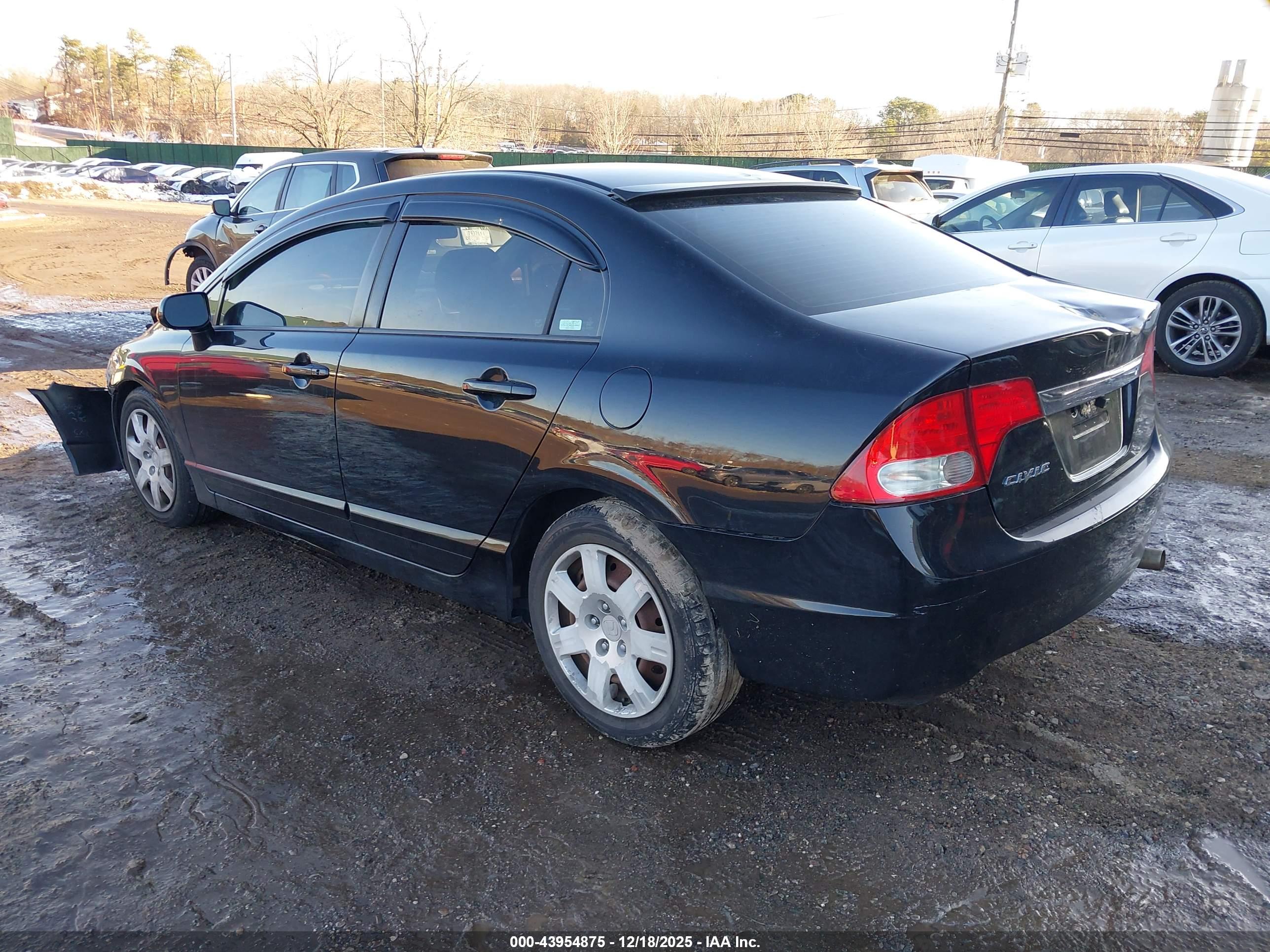 HONDA CIVIC image 3