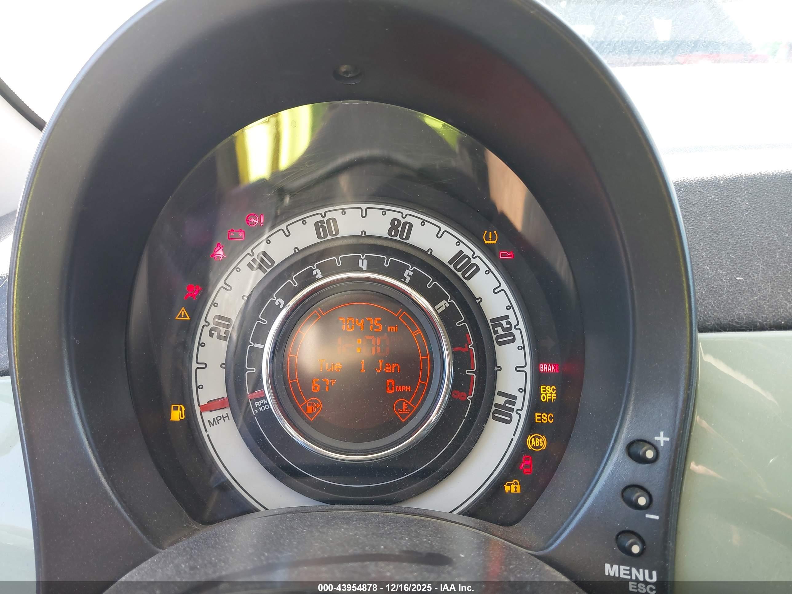 FIAT 500C image 7