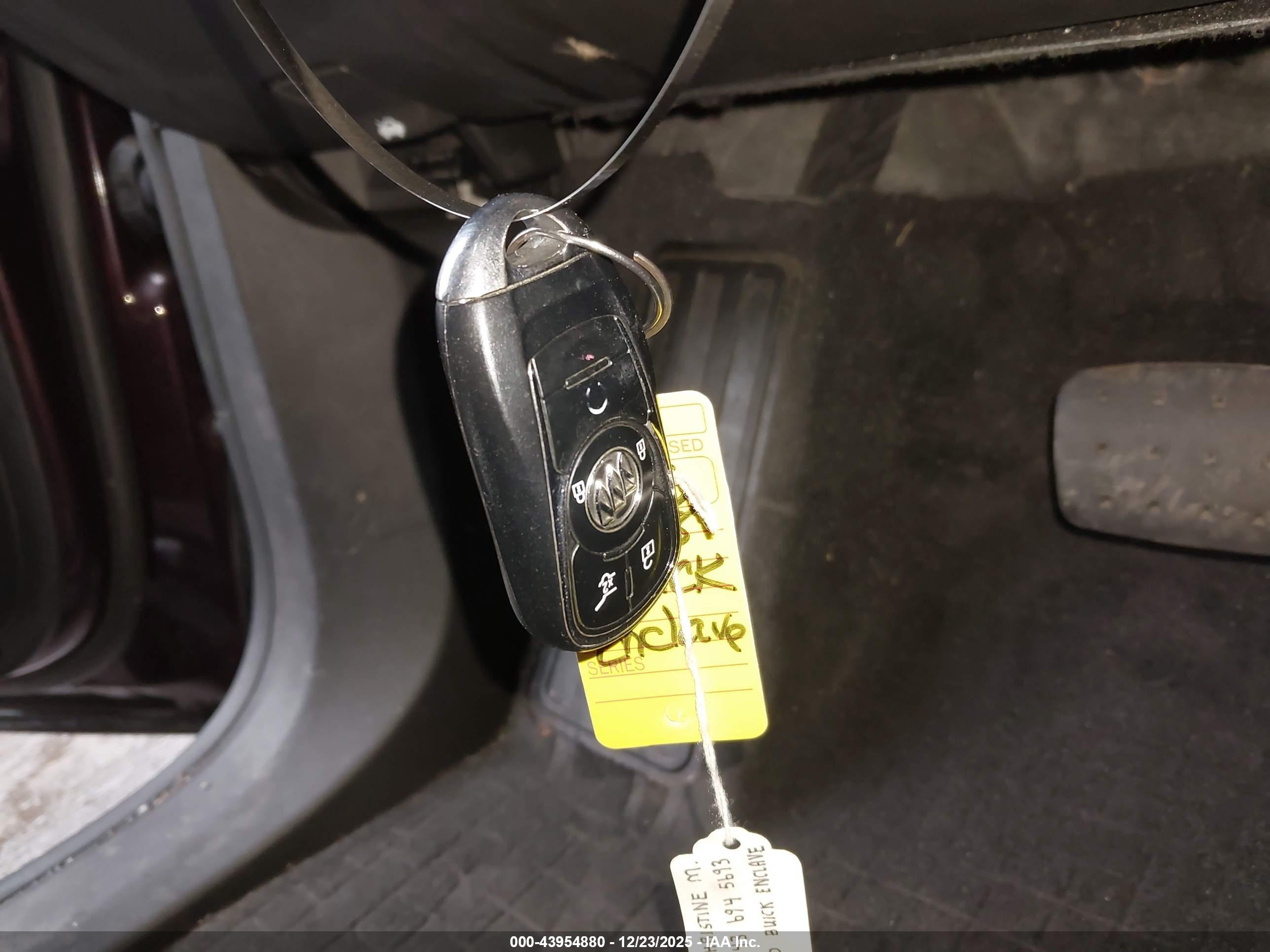 BUICK ENCLAVE image 11