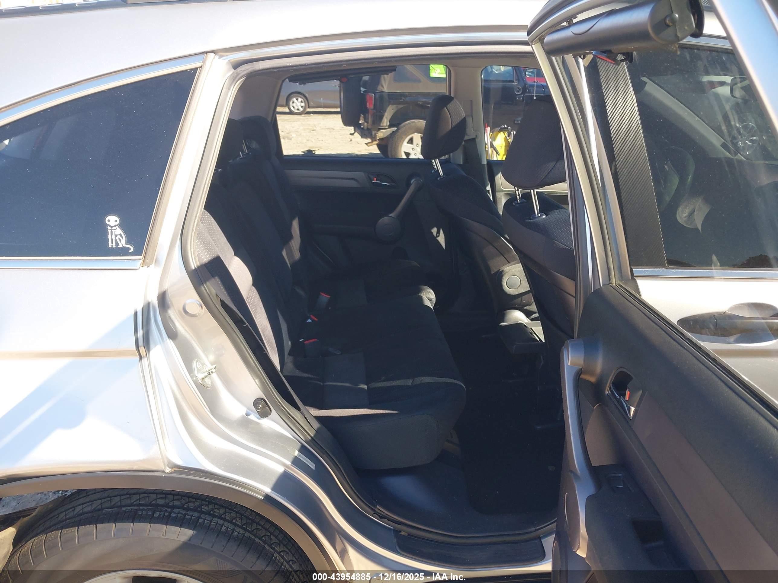 HONDA CR-V image 8