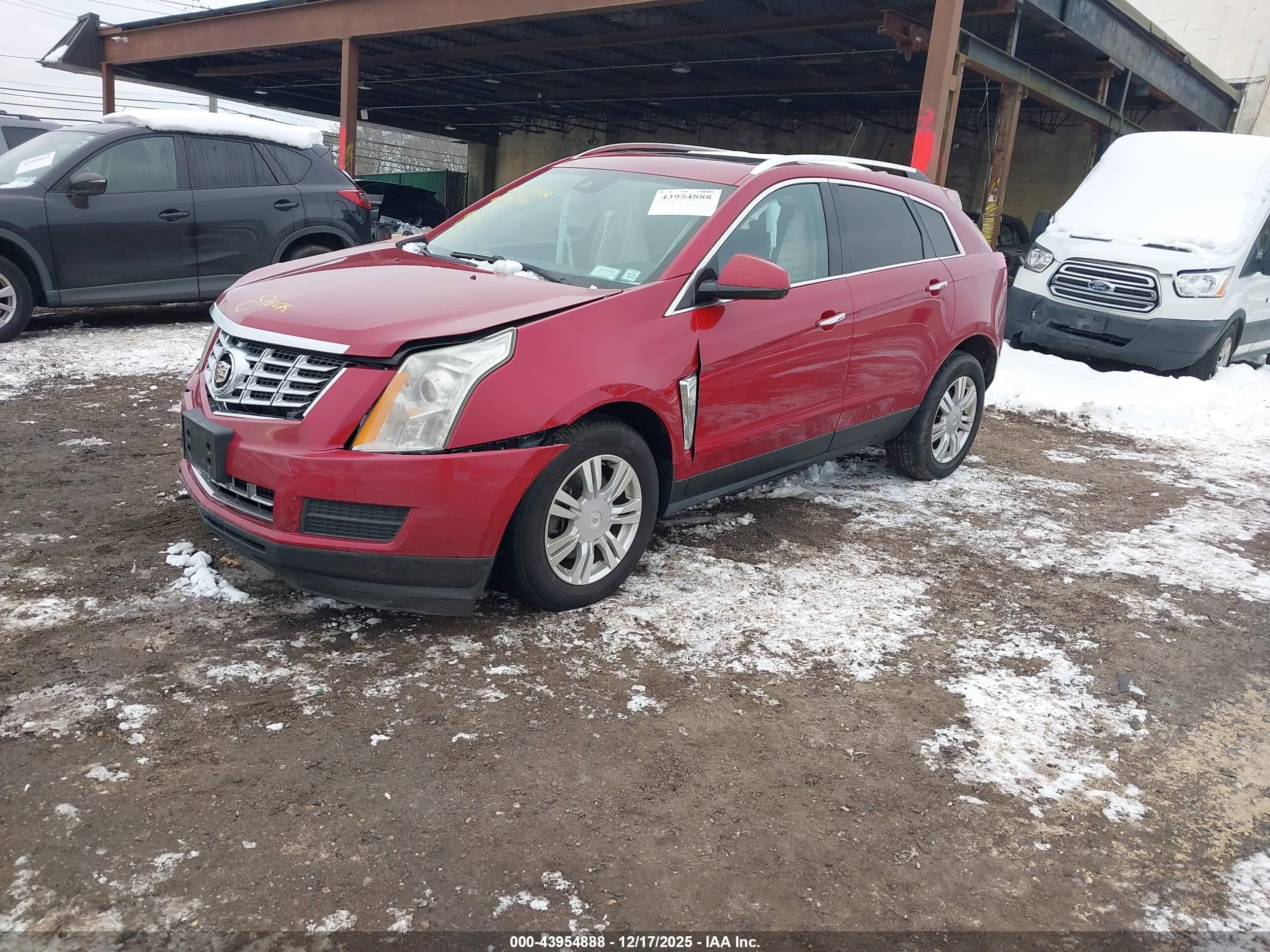 CADILLAC SRX image 2