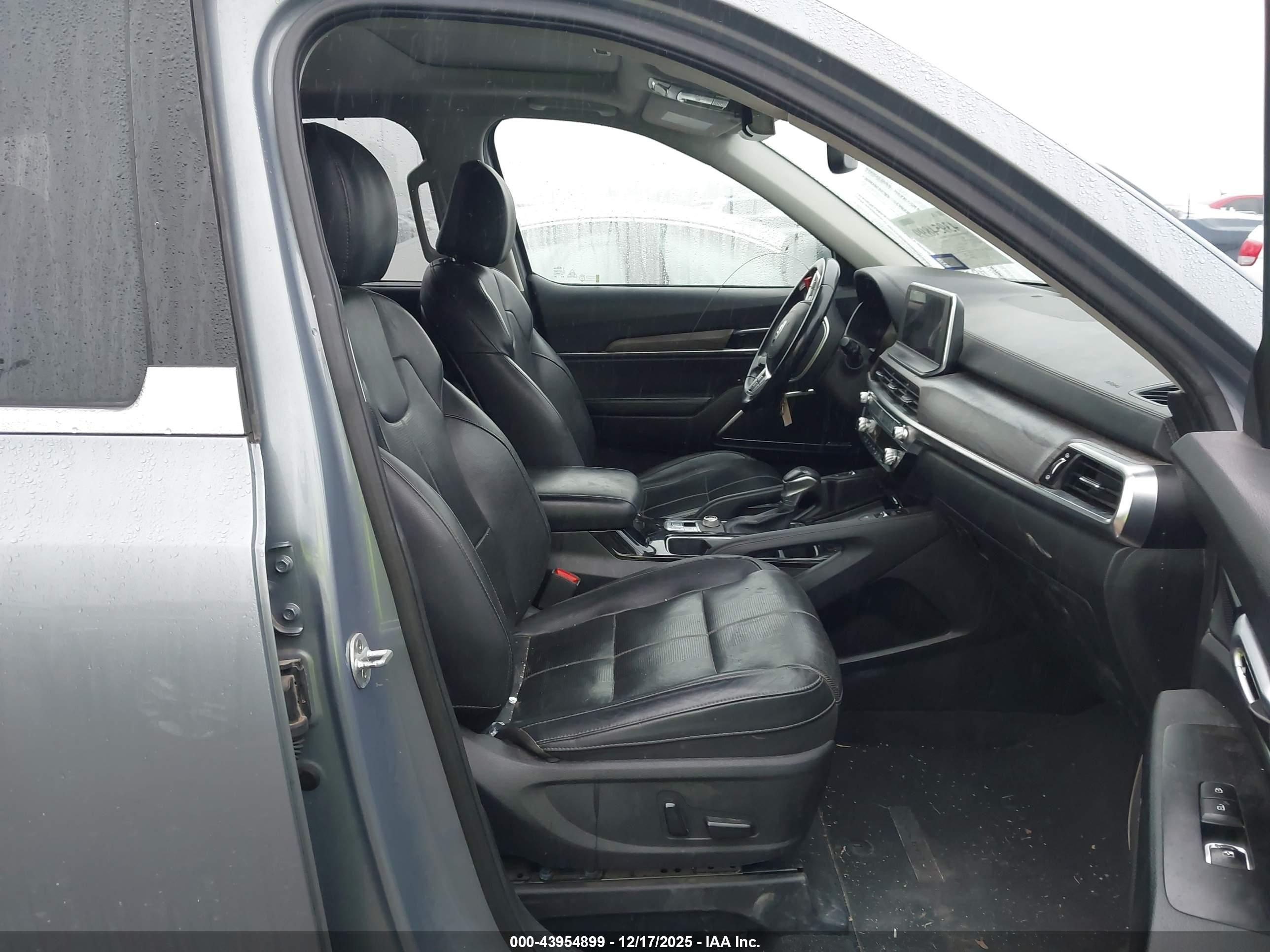 KIA TELLURIDE image 5