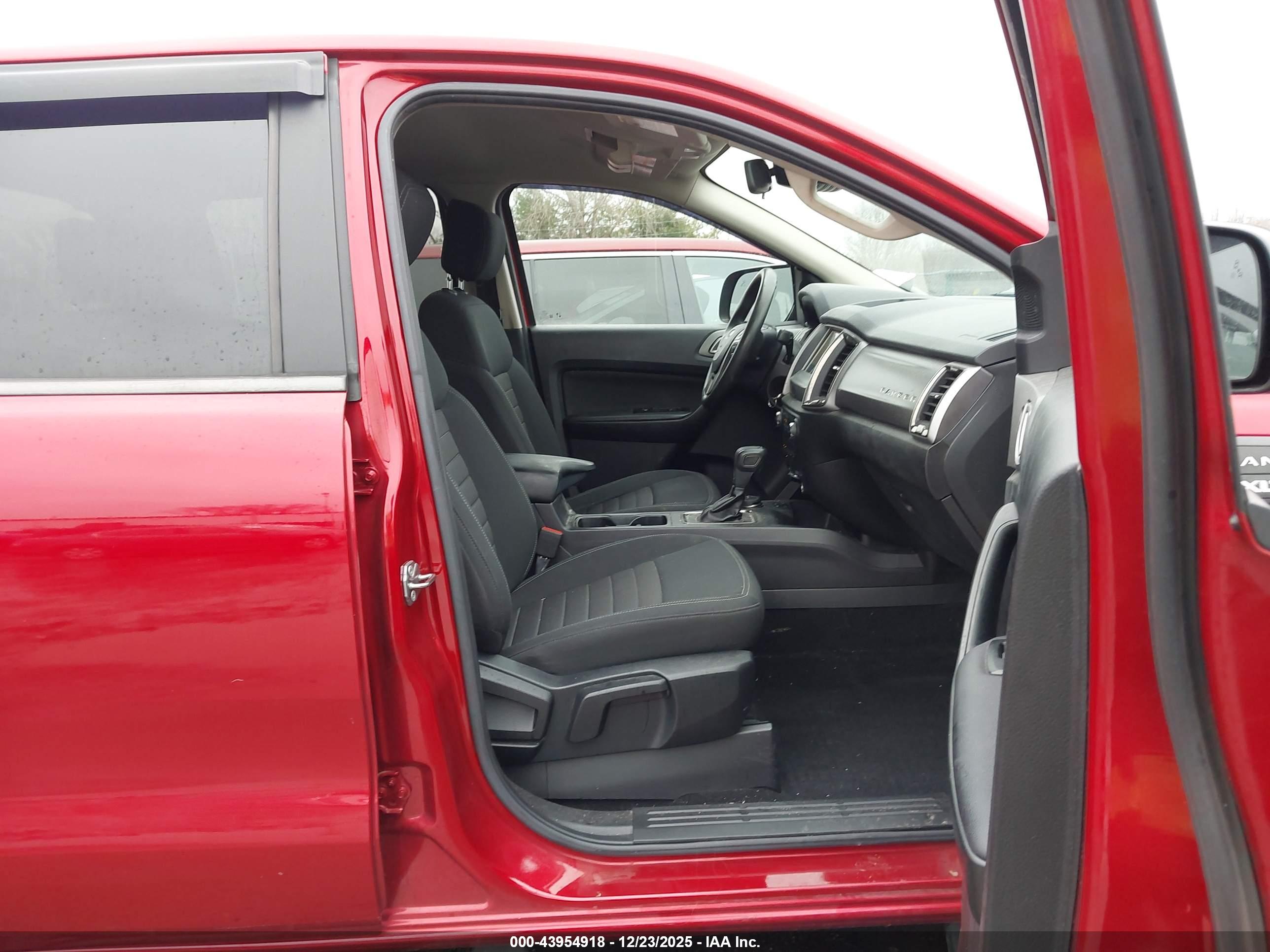 FORD RANGER image 5