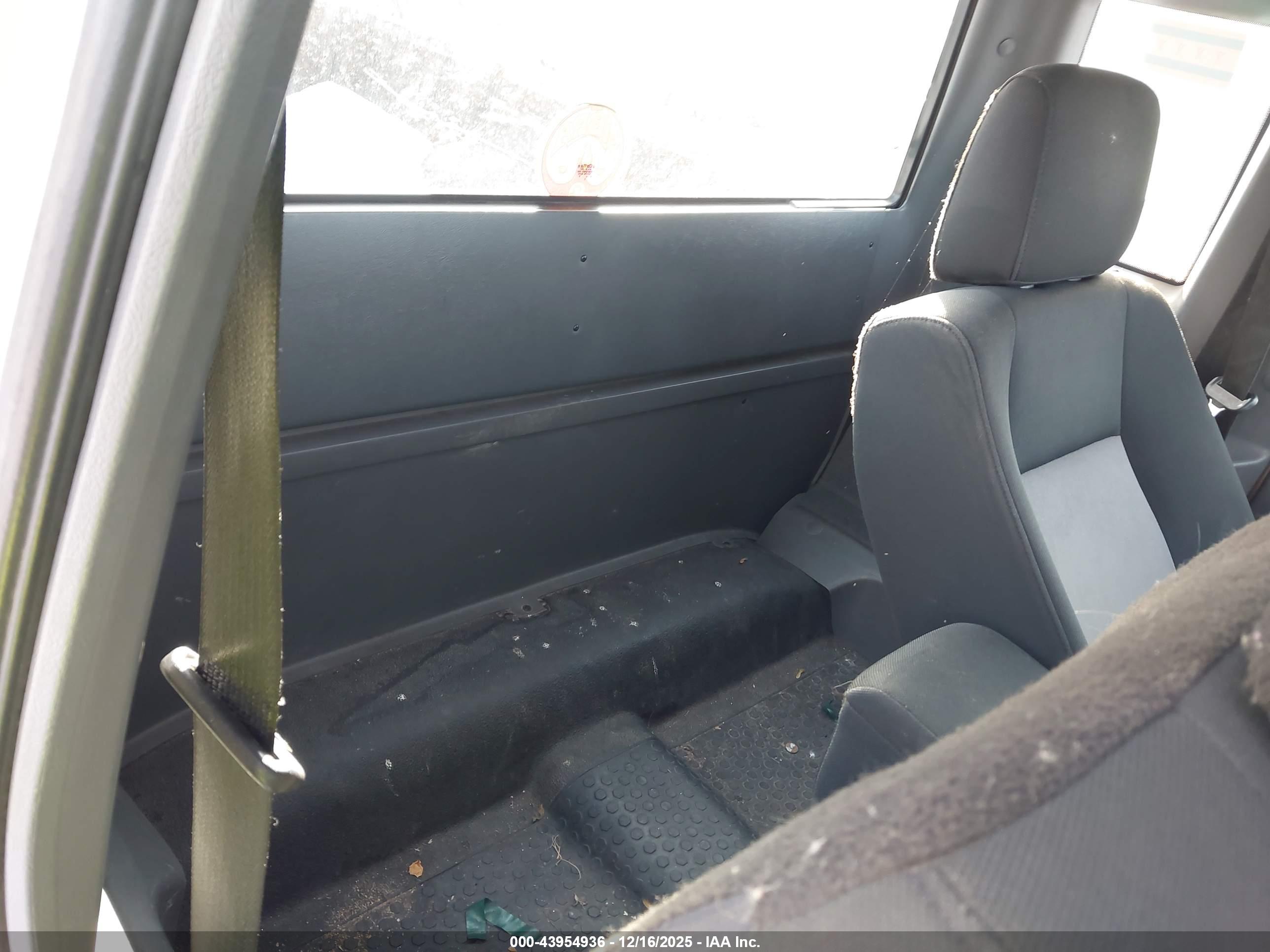FORD RANGER image 8