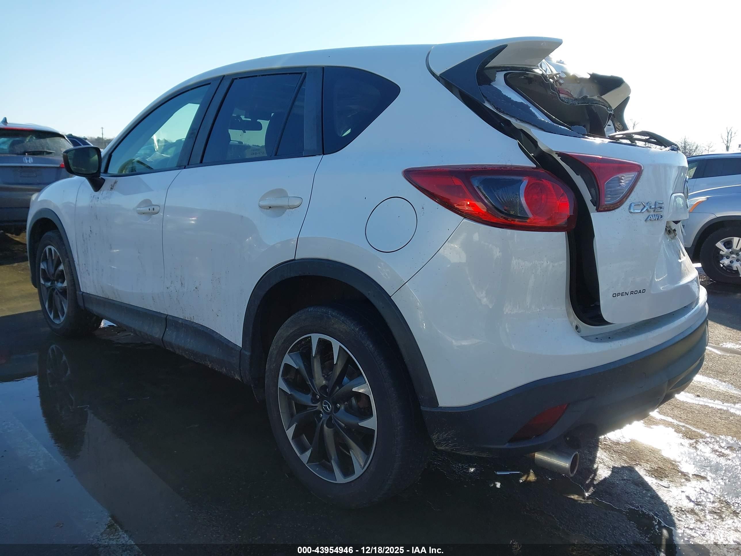 MAZDA CX-5 image 3