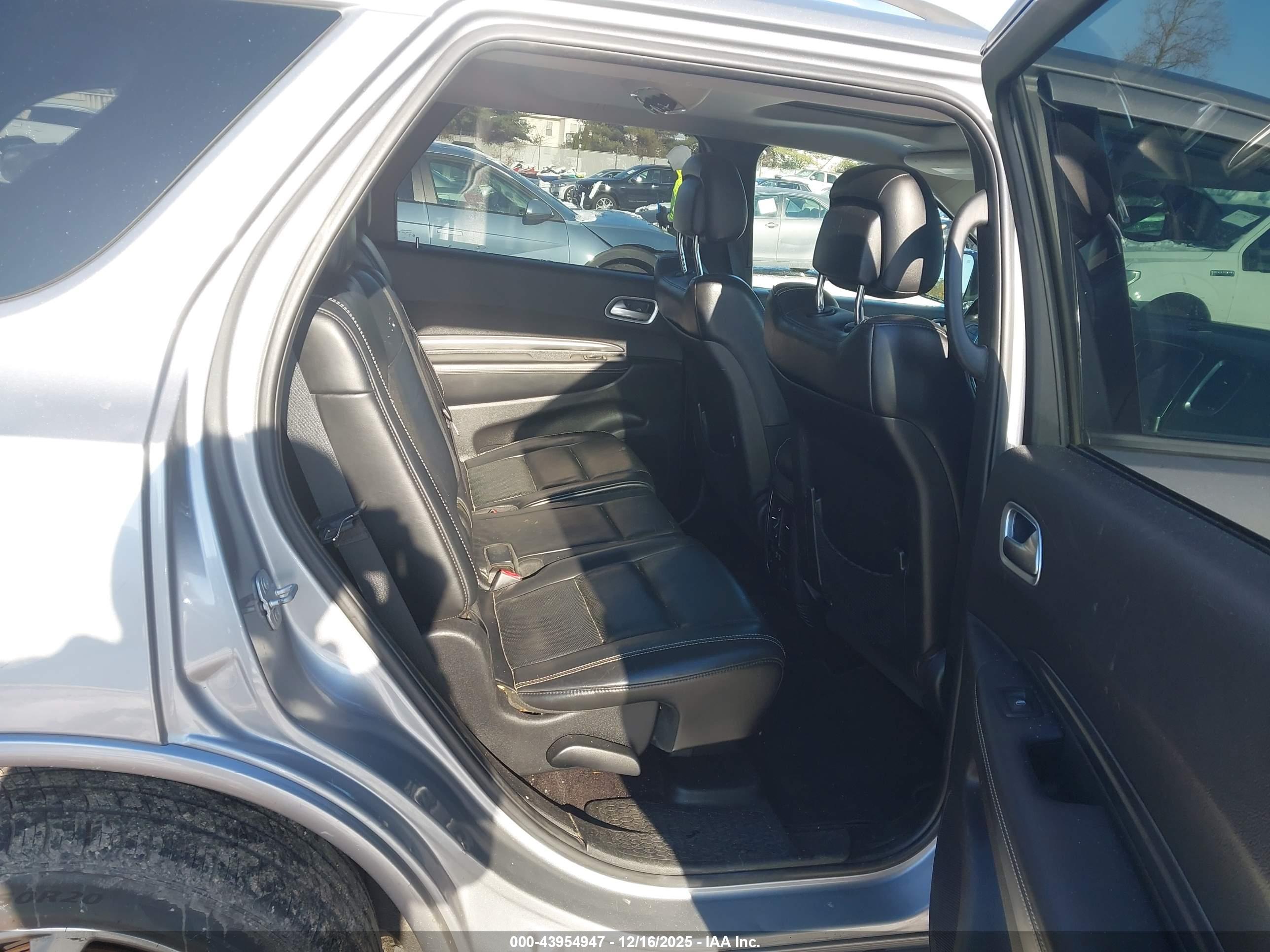 DODGE DURANGO image 8