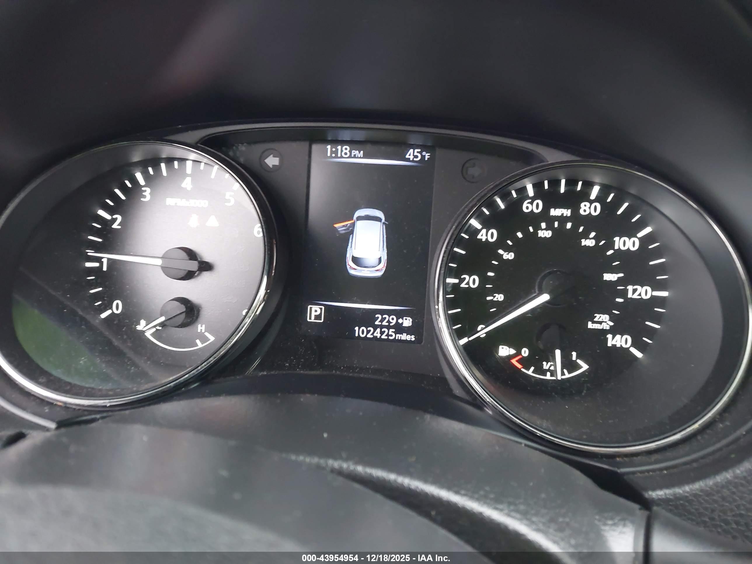 NISSAN ROGUE image 7