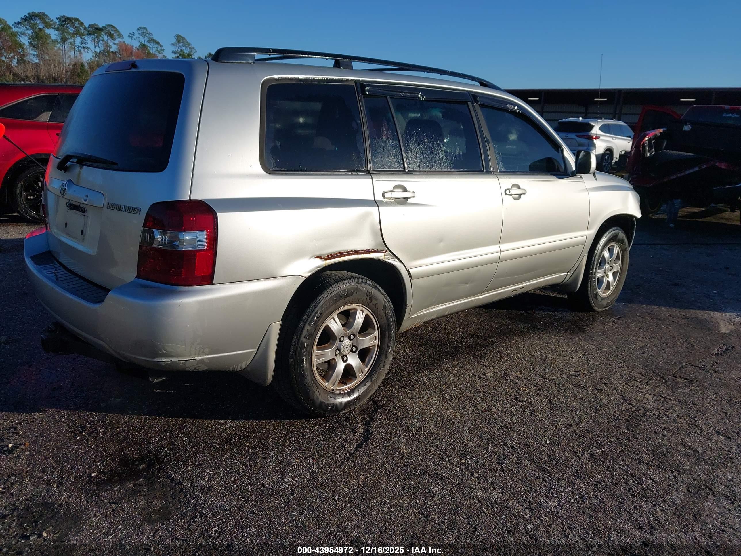 TOYOTA HIGHLANDER image 4