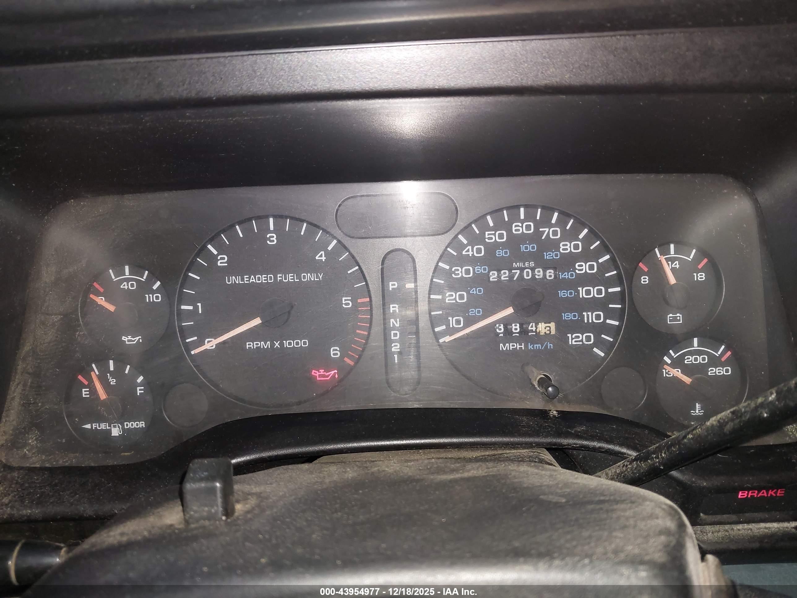 DODGE RAM image 7