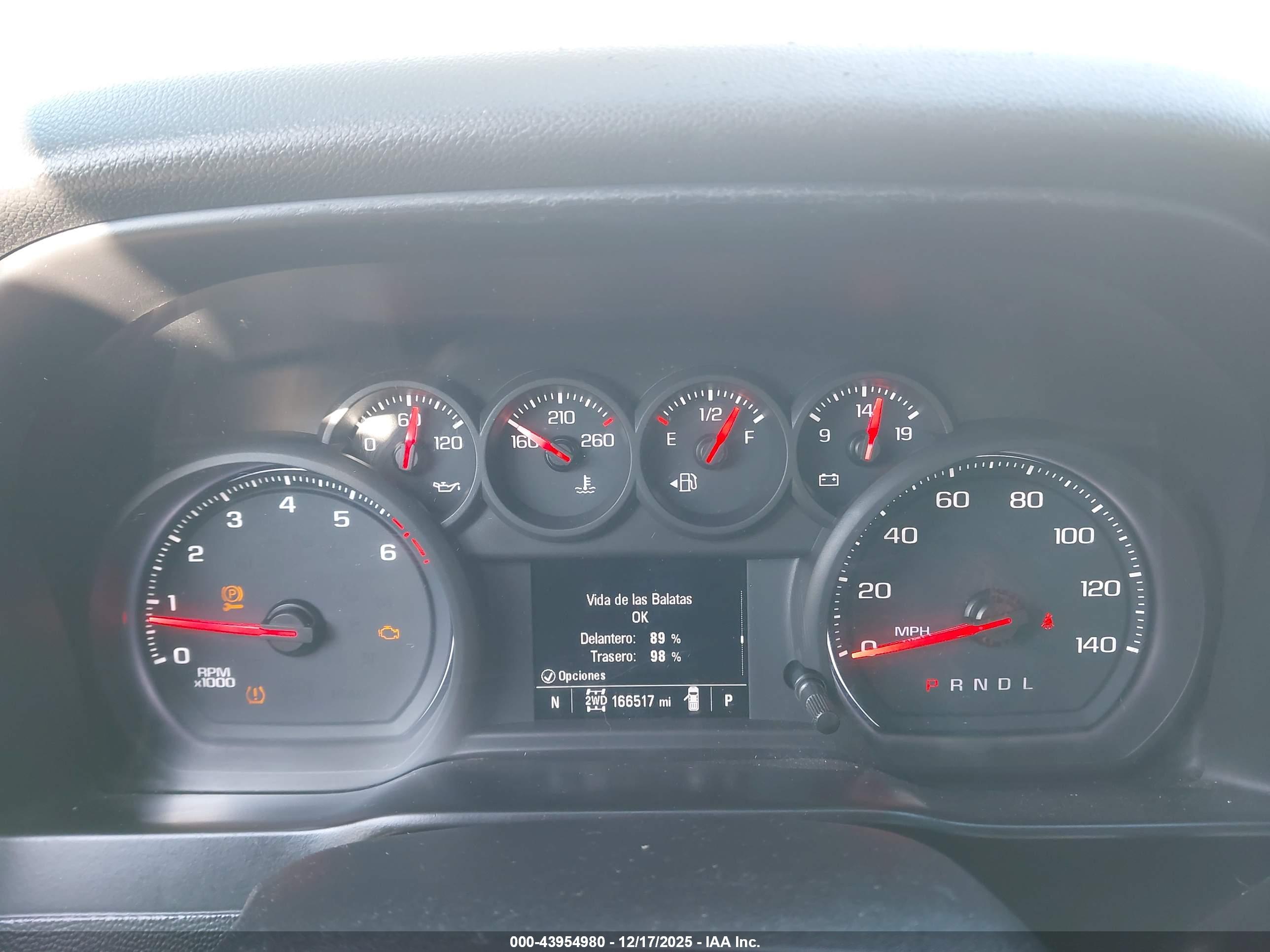 CHEVROLET SILVERADO image 7