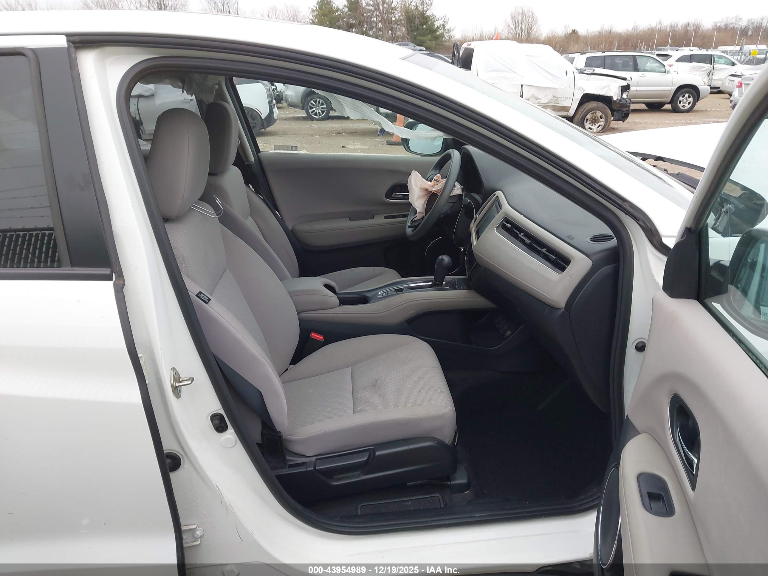 HONDA HR-V image 5