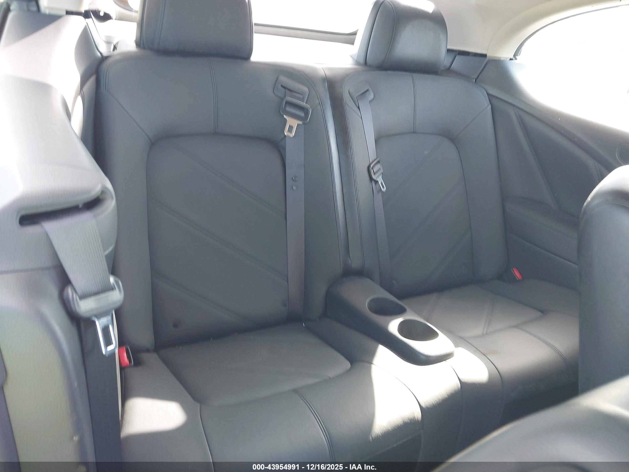 NISSAN MURANO image 8