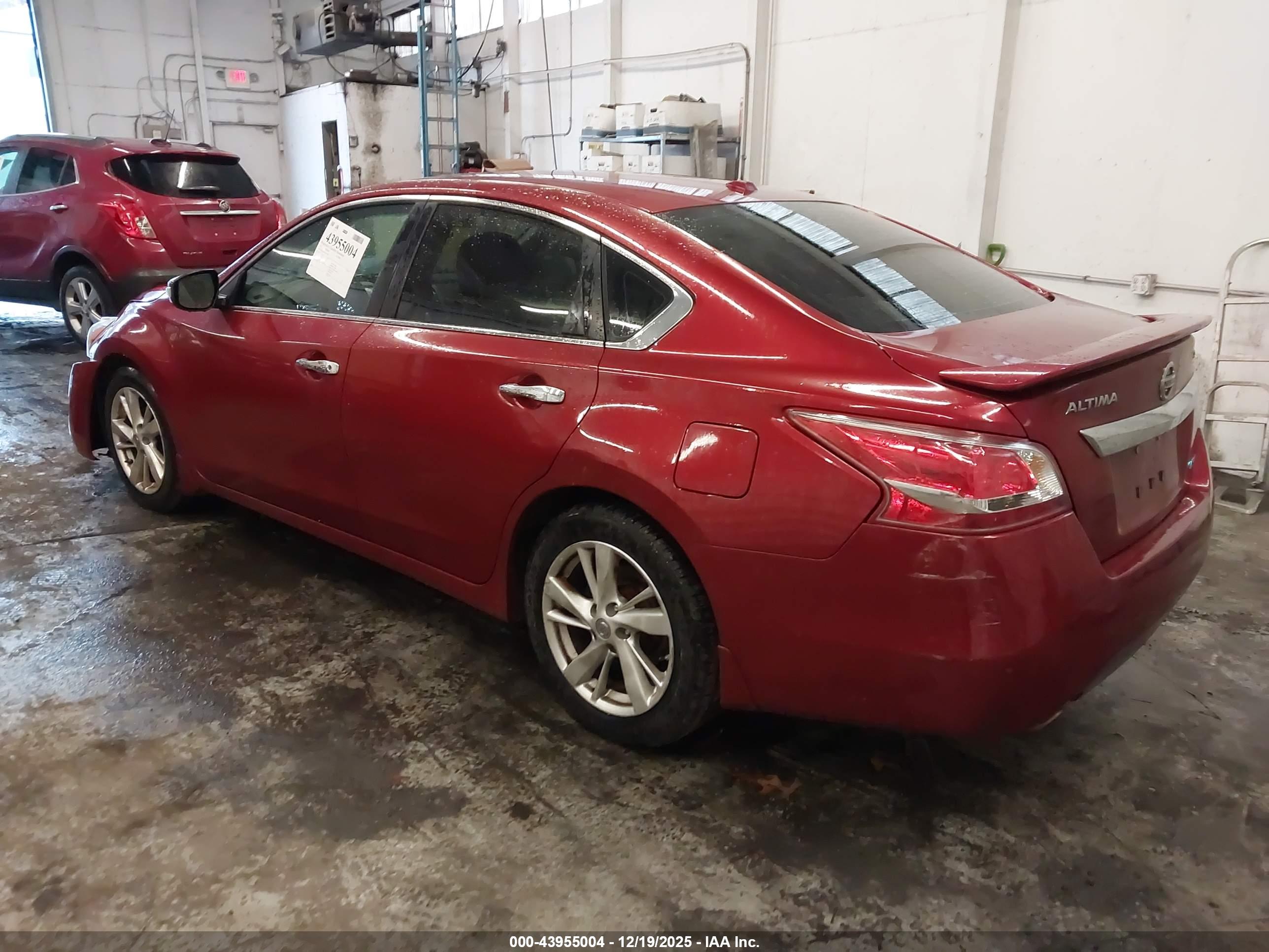 NISSAN ALTIMA image 3