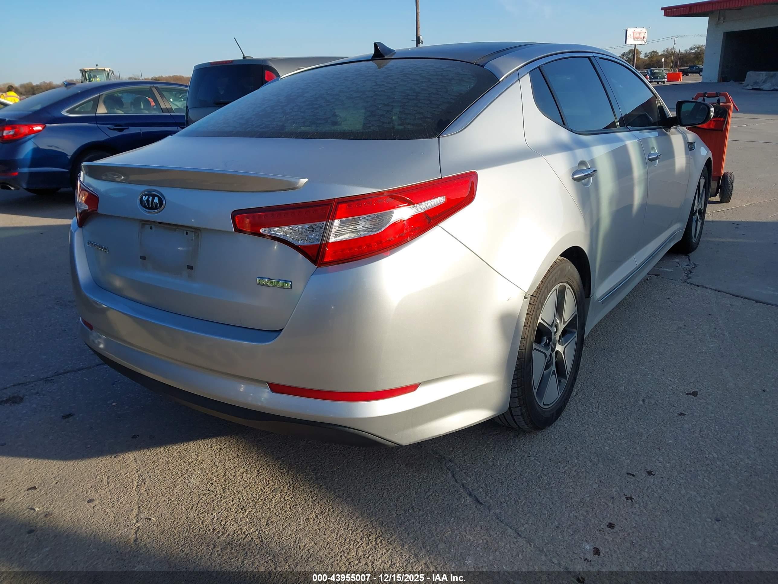 KIA OPTIMA image 4