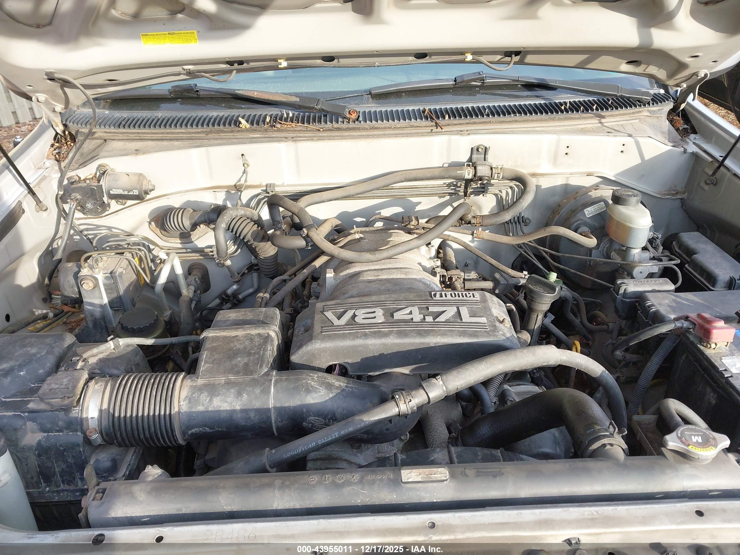 TOYOTA SEQUOIA image 10