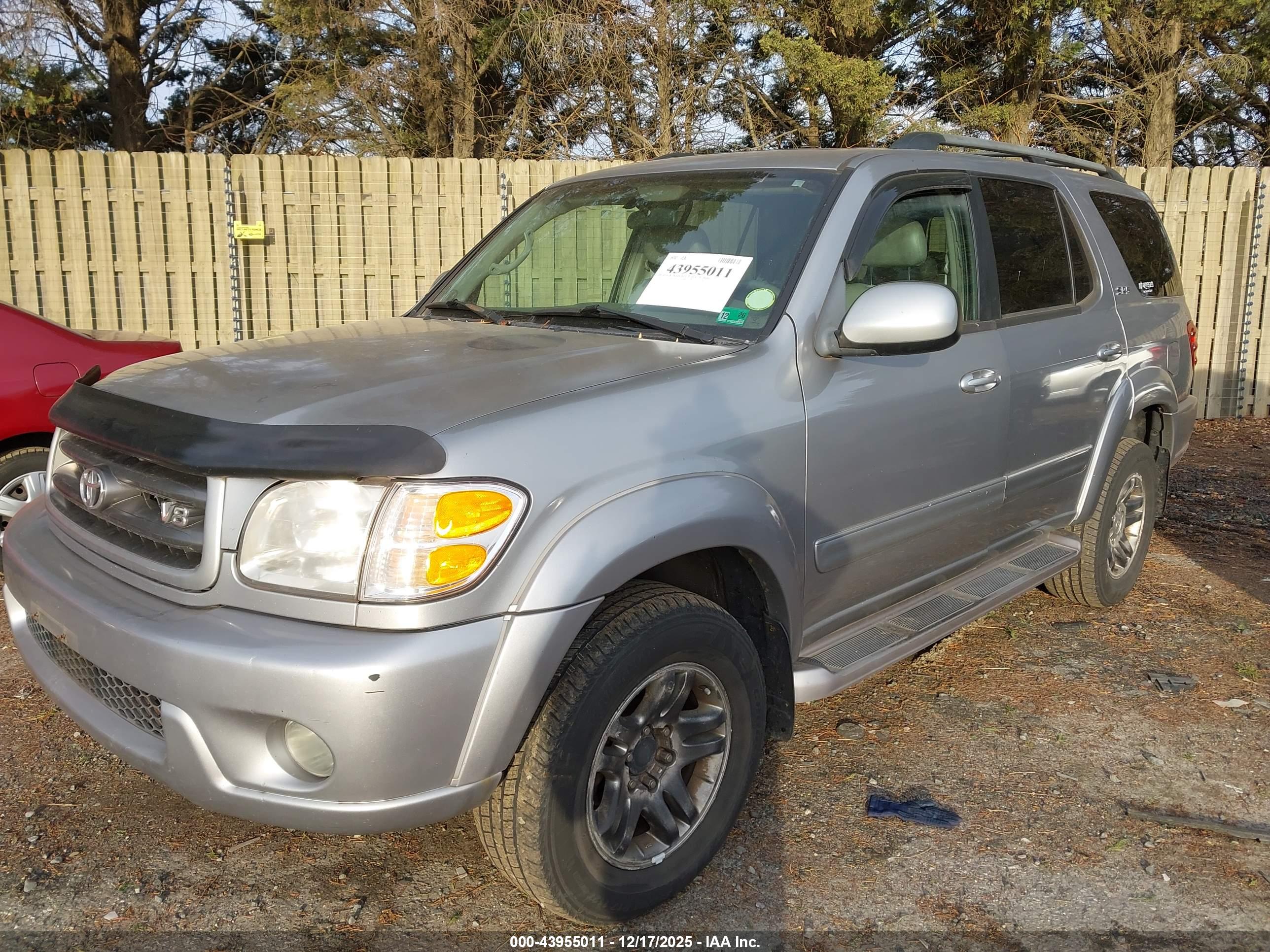 TOYOTA SEQUOIA image 2