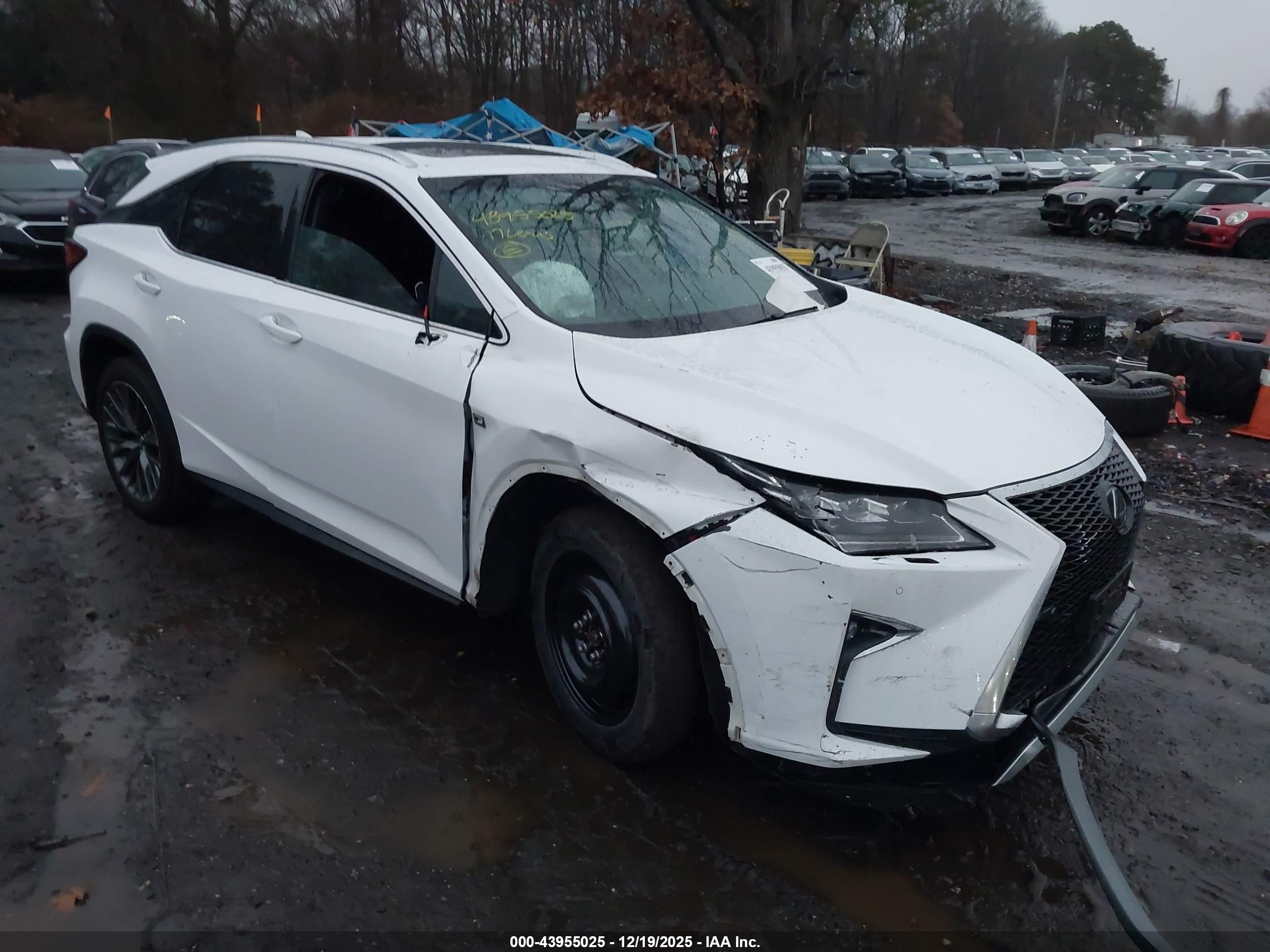 LEXUS RX image 6