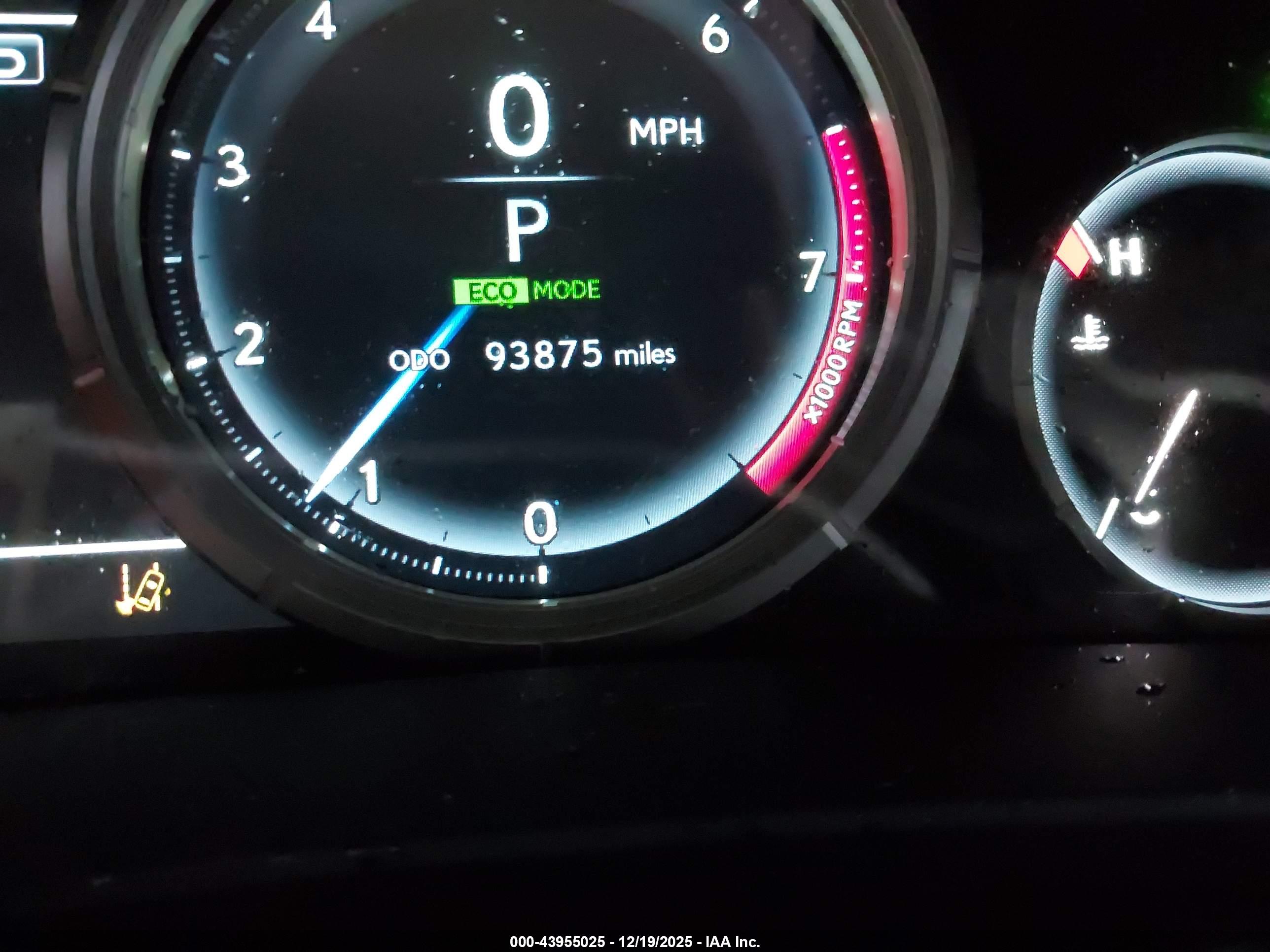 LEXUS RX image 7