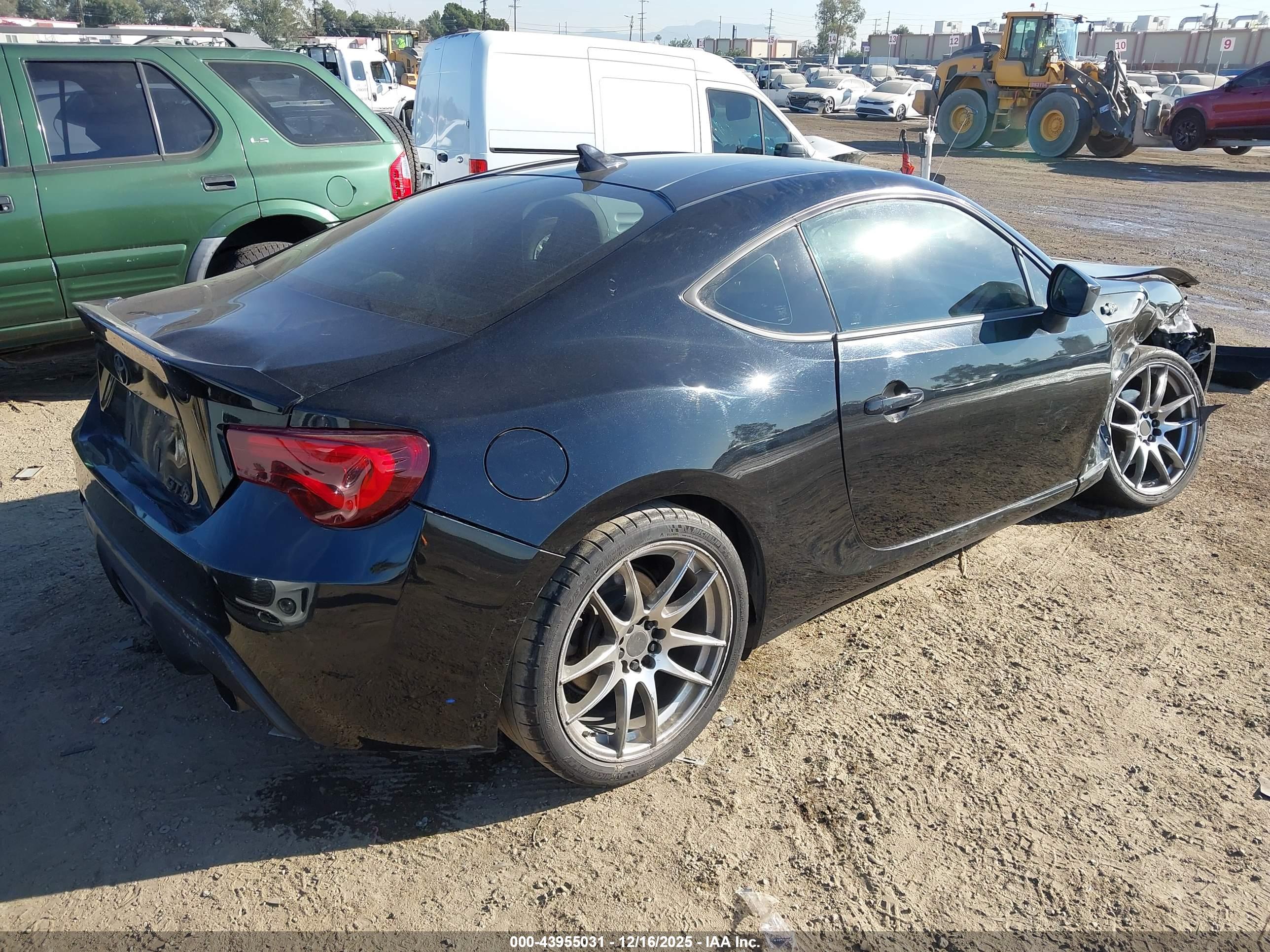 SCION FR-S image 4