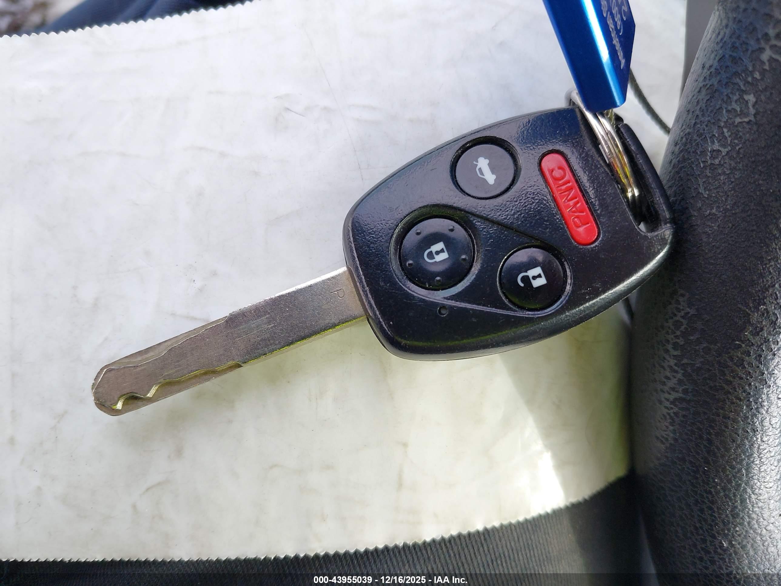 HONDA CIVIC image 11