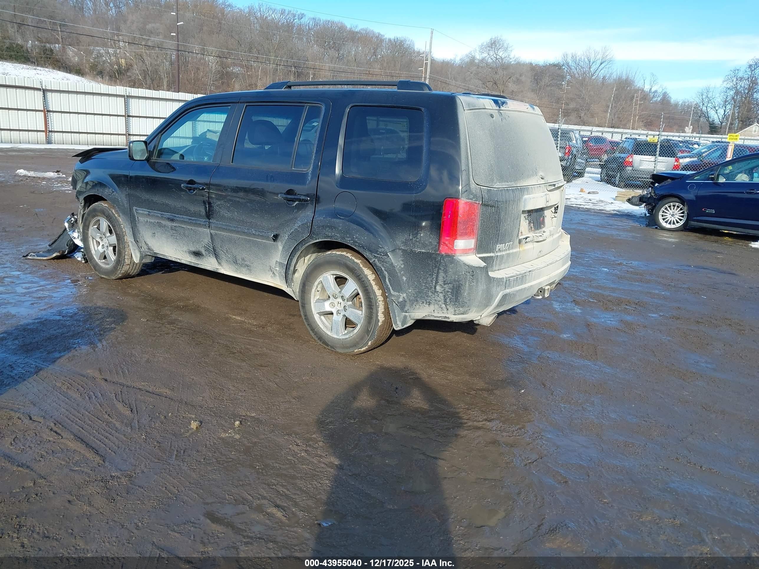 HONDA PILOT image 3