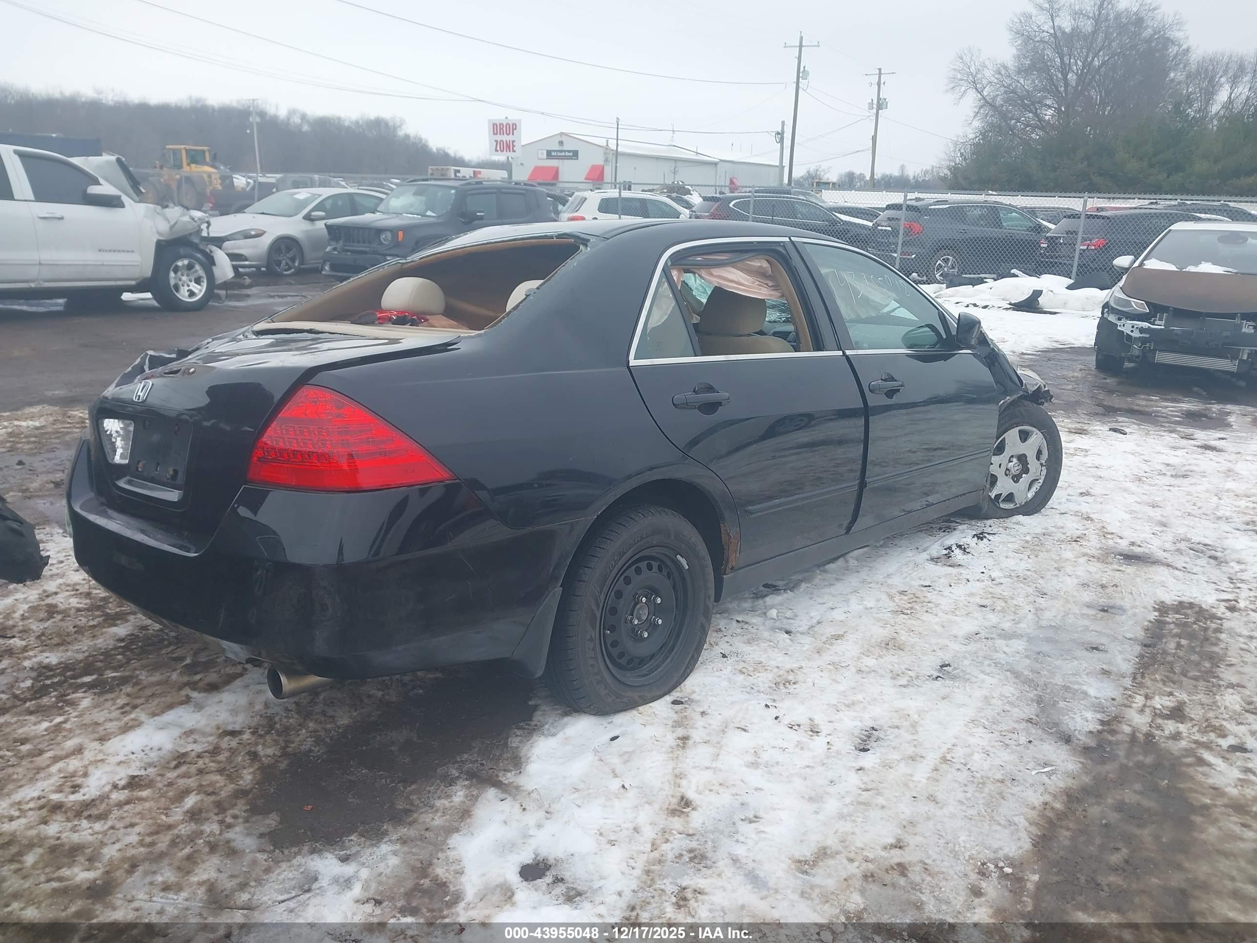 HONDA ACCORD image 4
