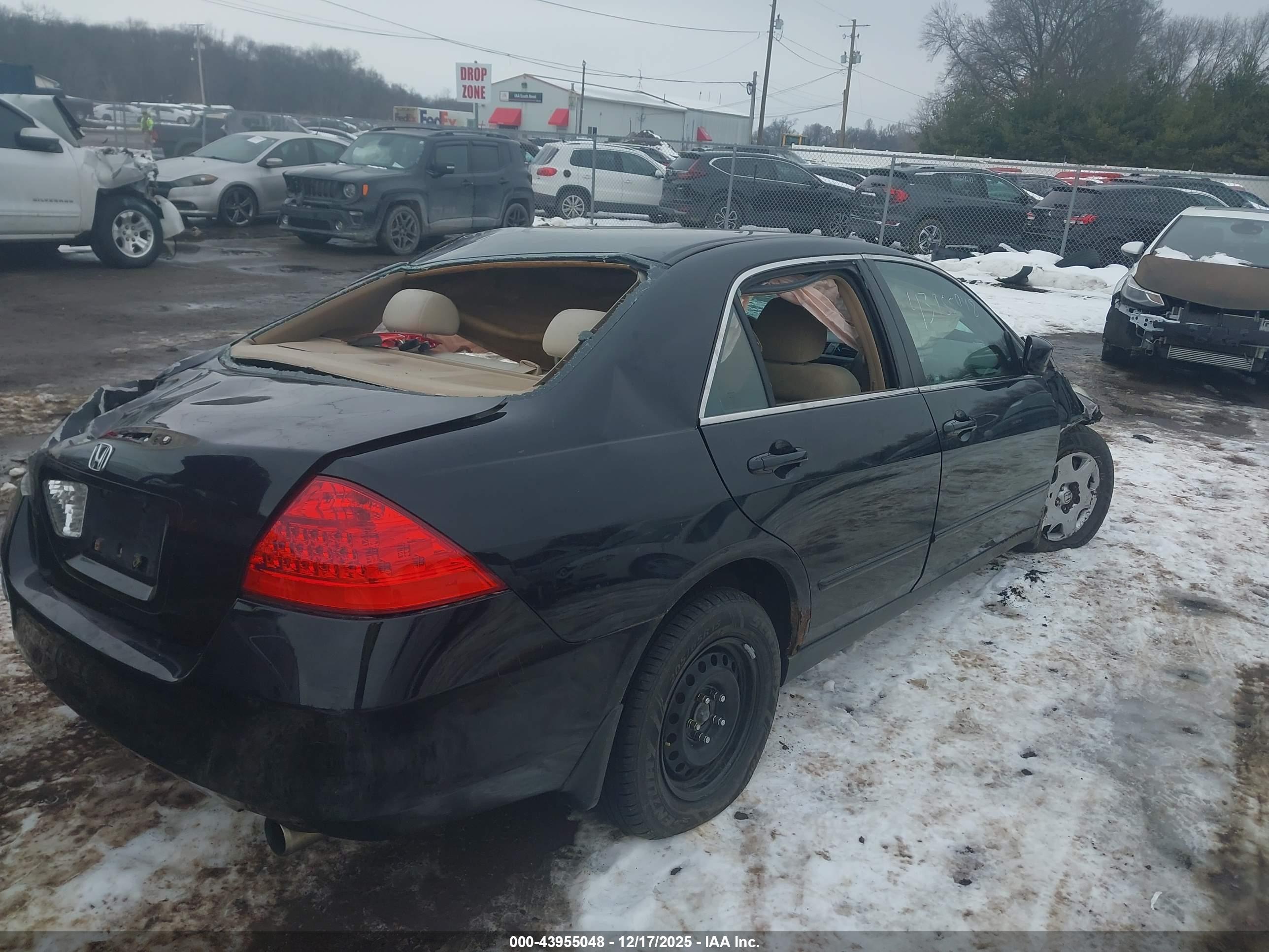 HONDA ACCORD image 6