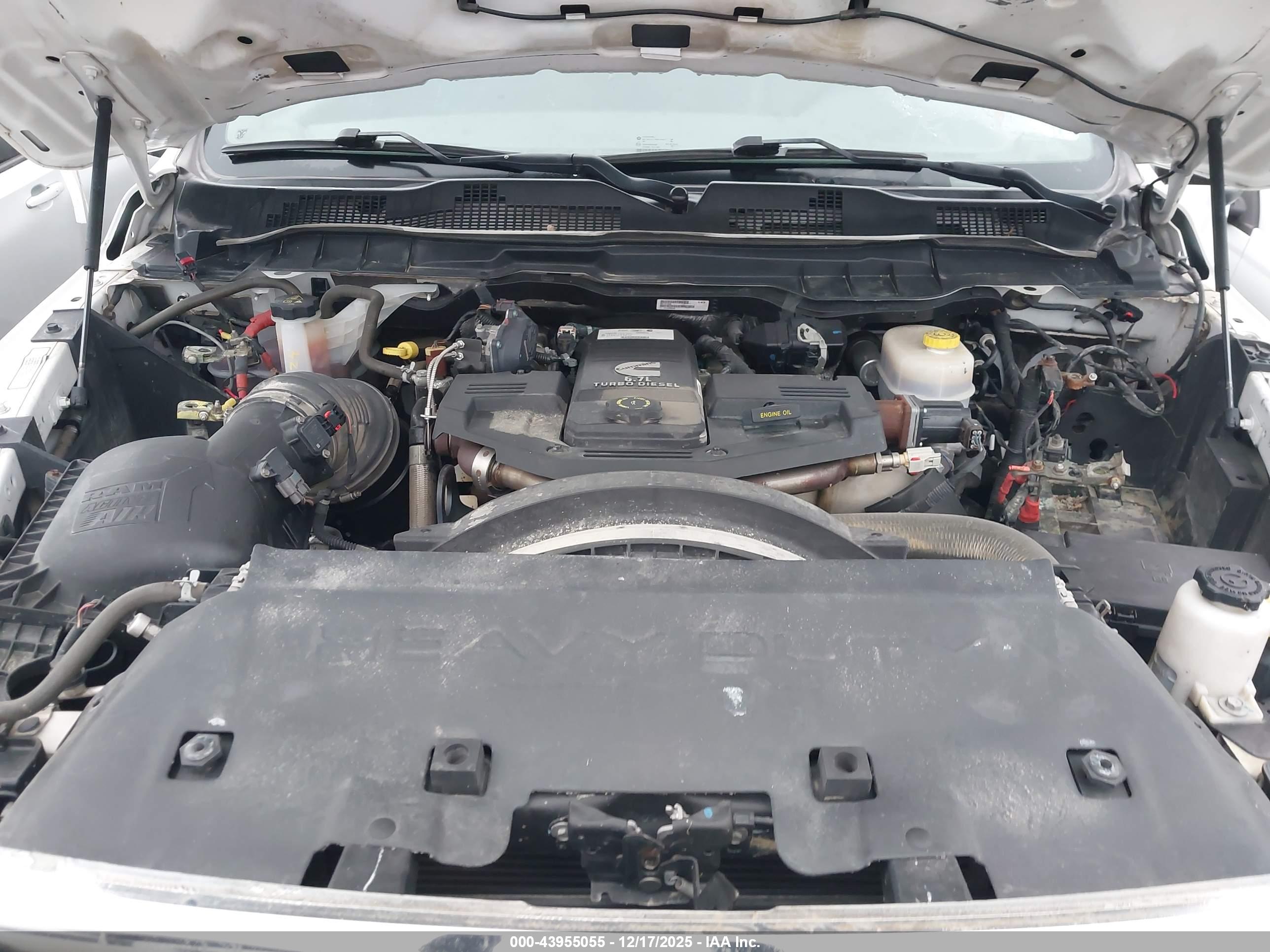 RAM 2500 image 10