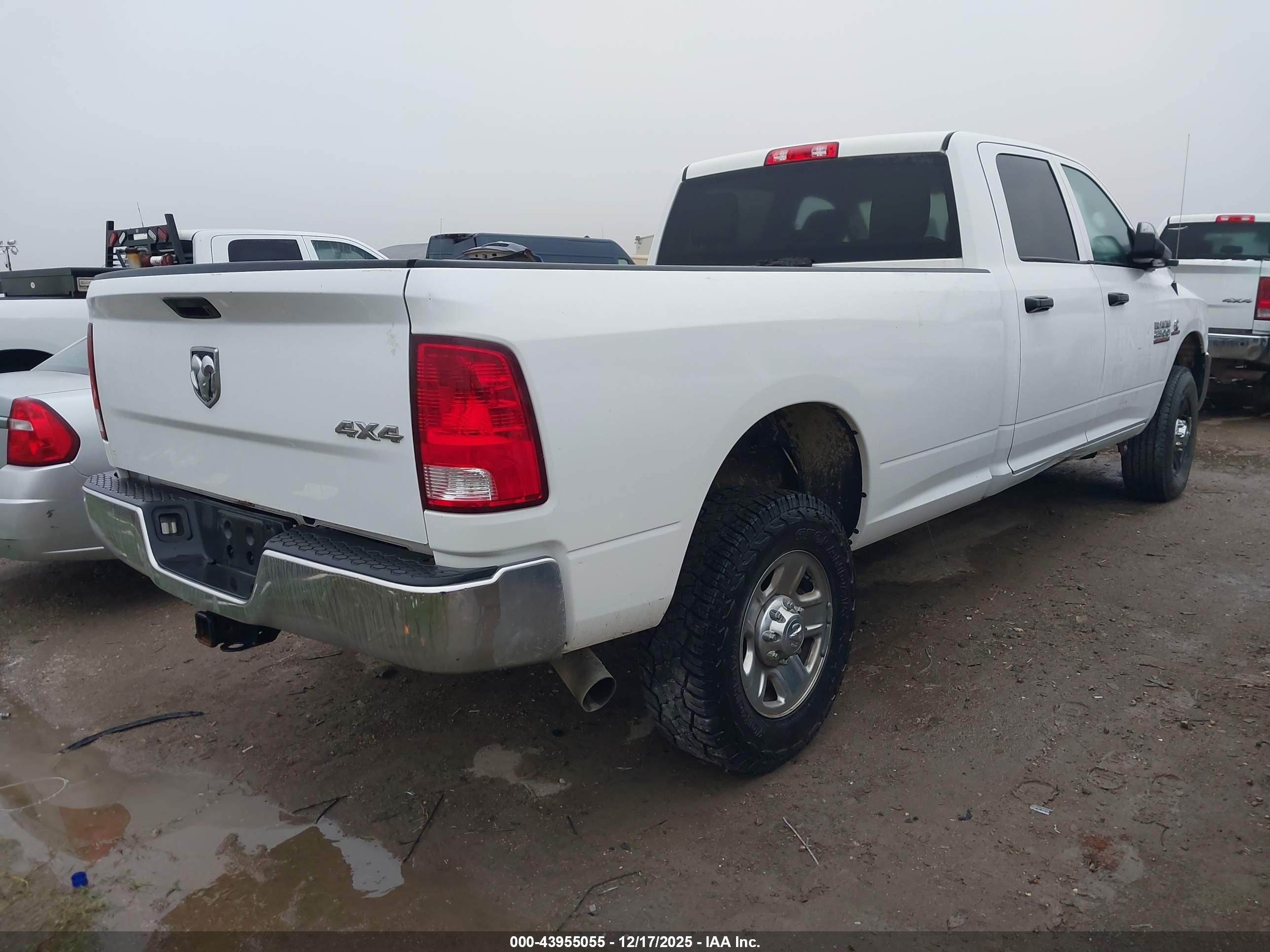 RAM 2500 image 4