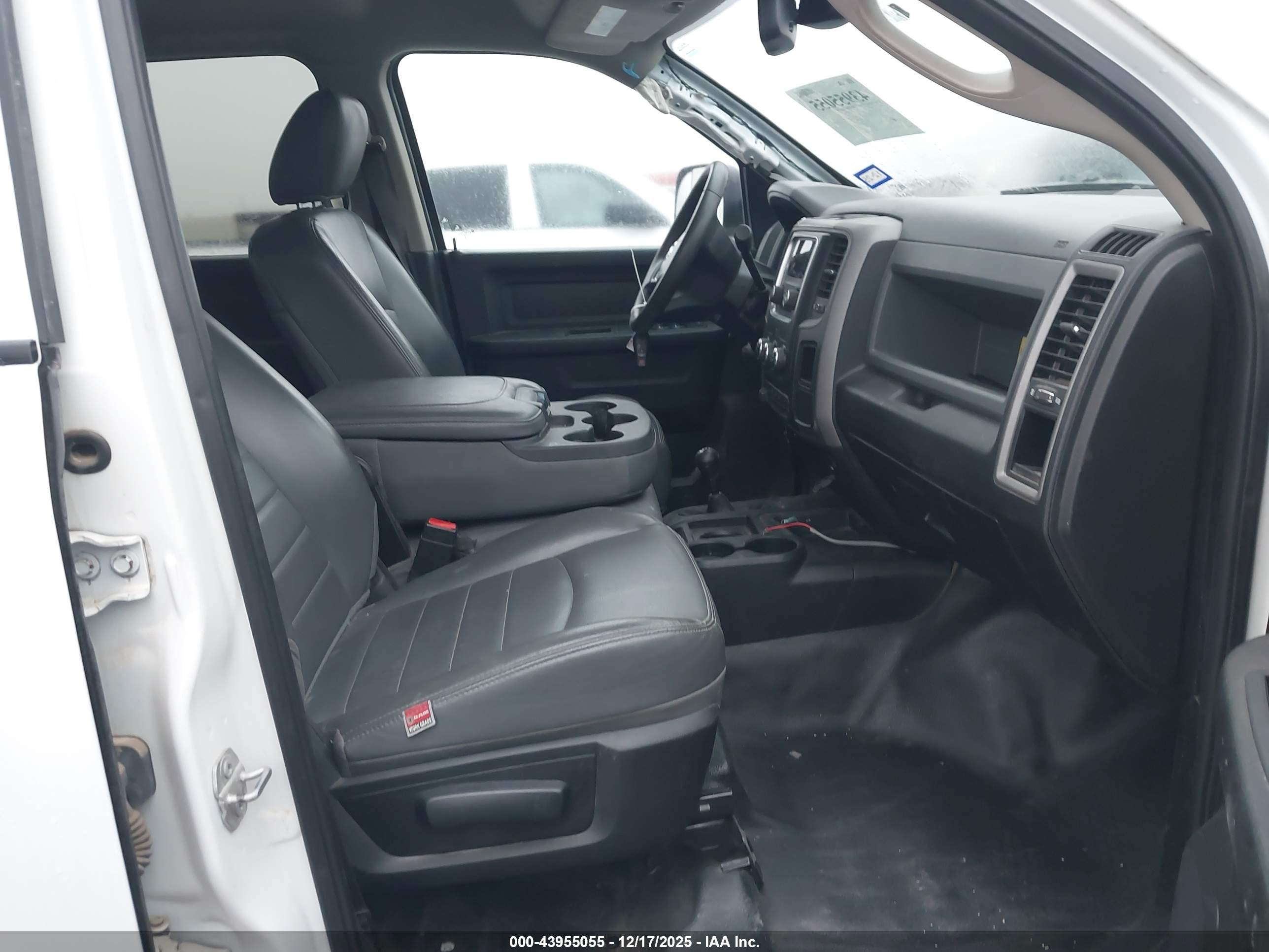 RAM 2500 image 5