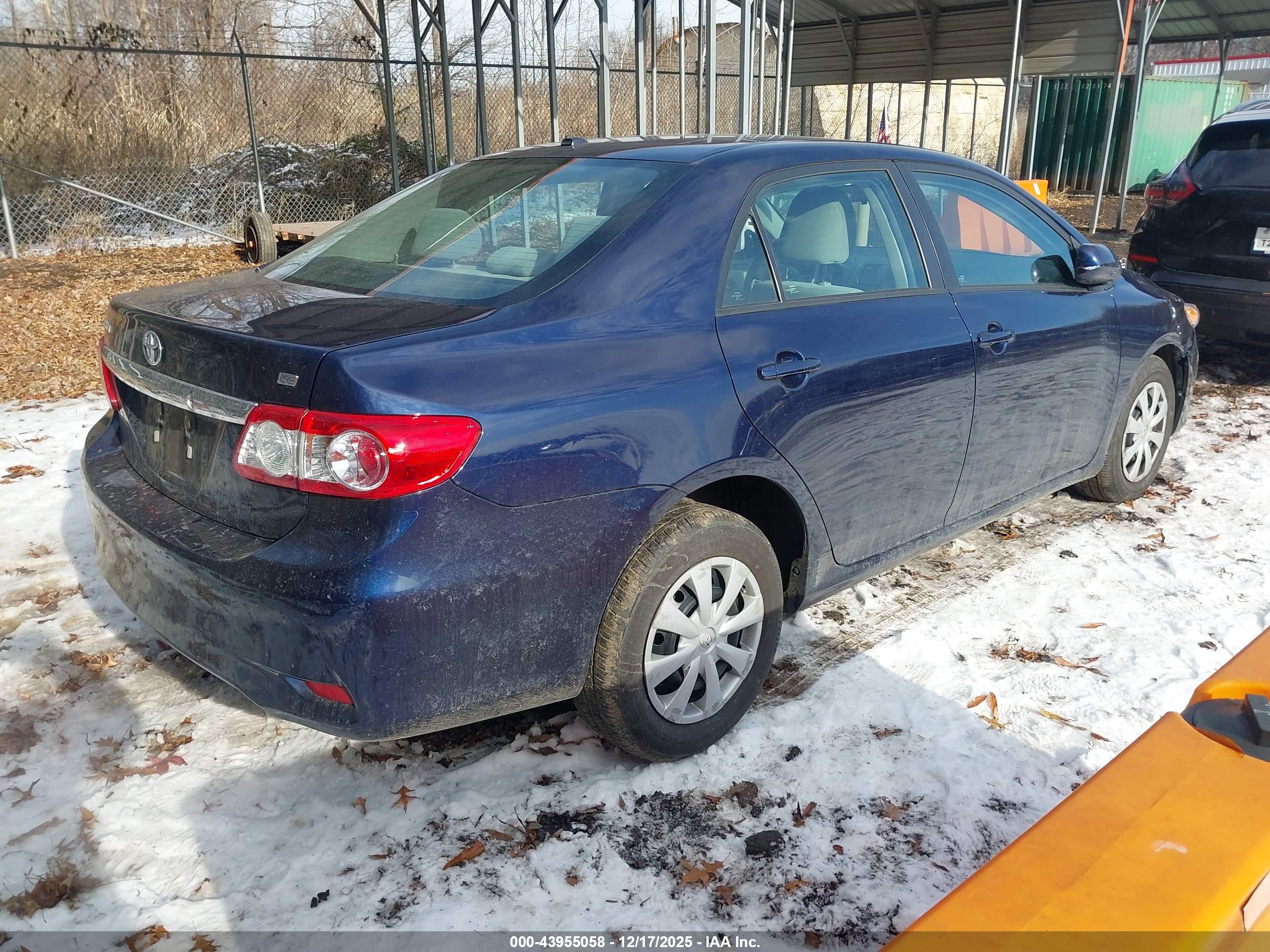 TOYOTA COROLLA image 4