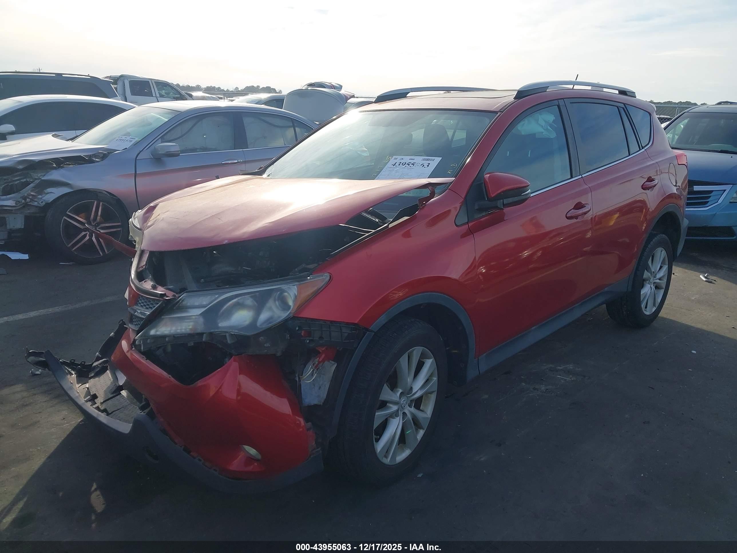 TOYOTA RAV4 image 2