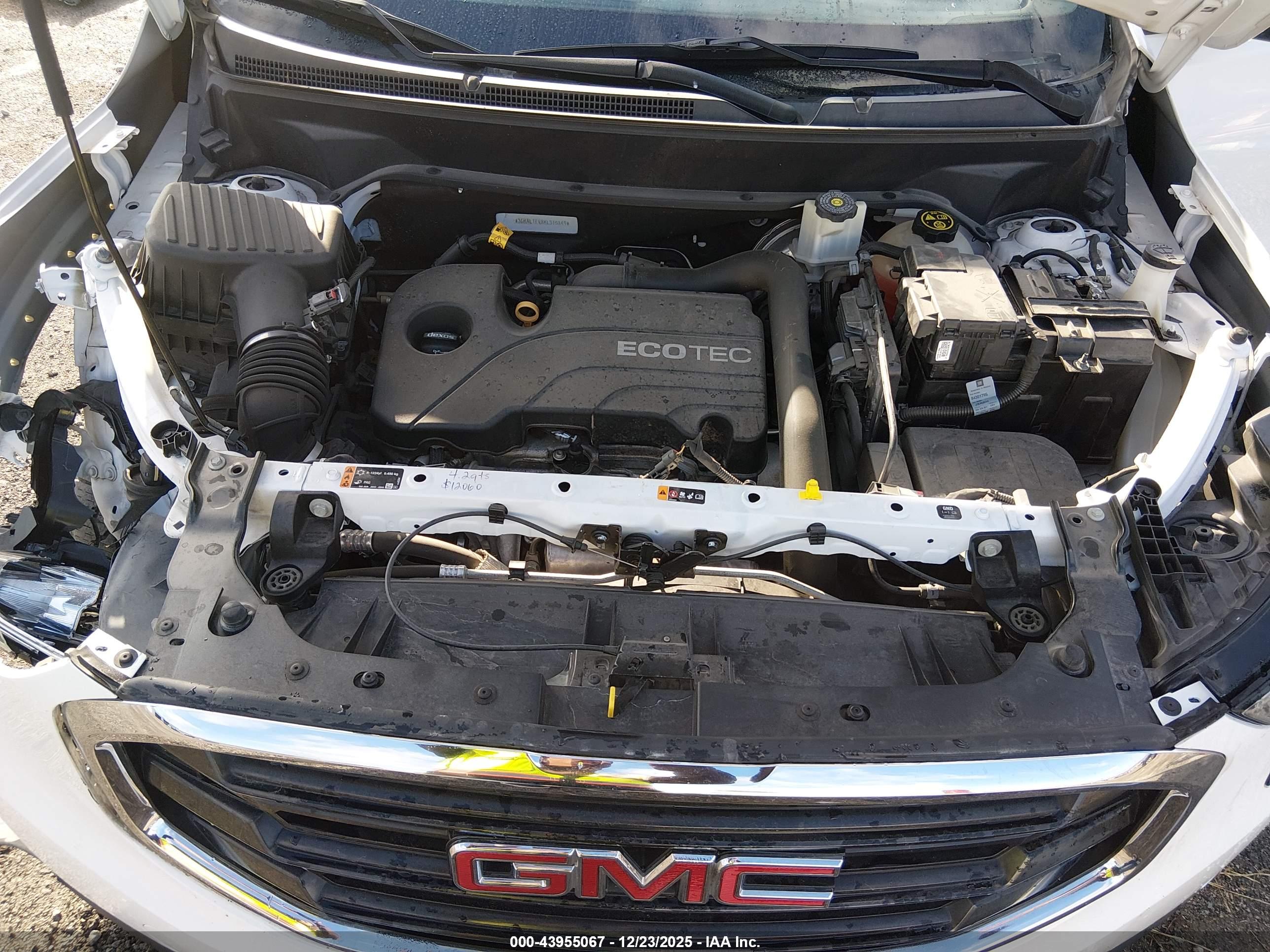 GMC TERRAIN image 10