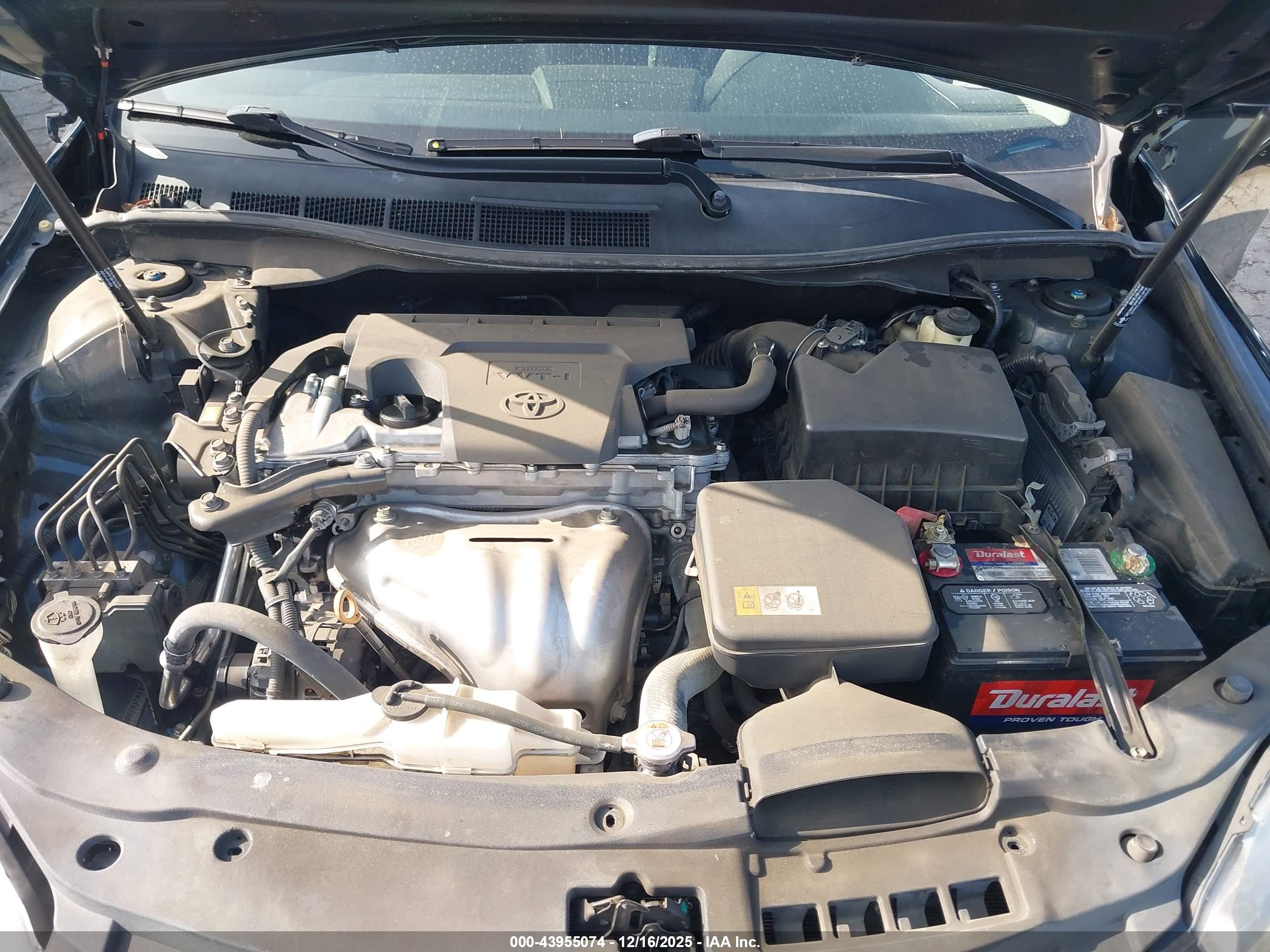 TOYOTA CAMRY image 10